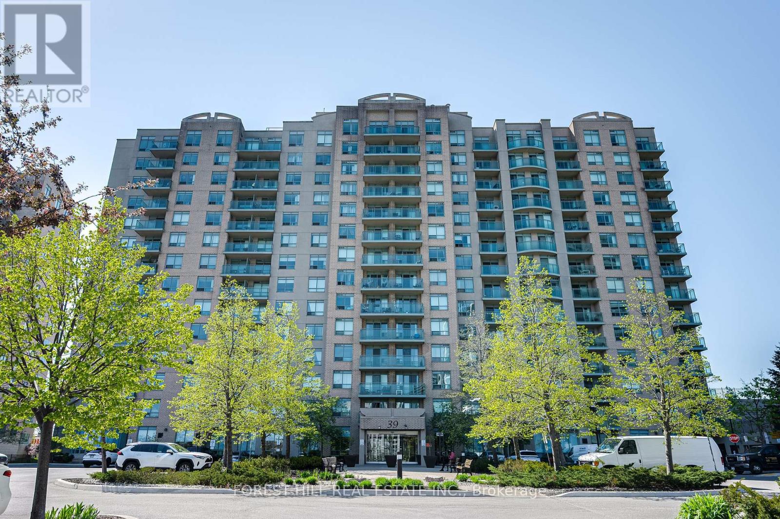 920 - 39 ONEIDA CRESCENT, Richmond Hill, Ontario