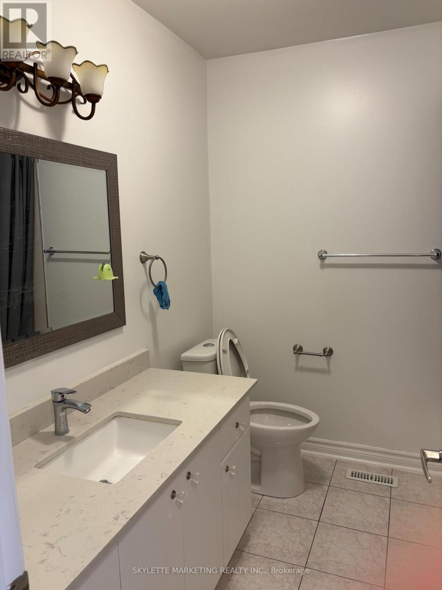307 Milliken Meadow Drive, Markham, Ontario  L3R 0V8 - Photo 12 - N12151561