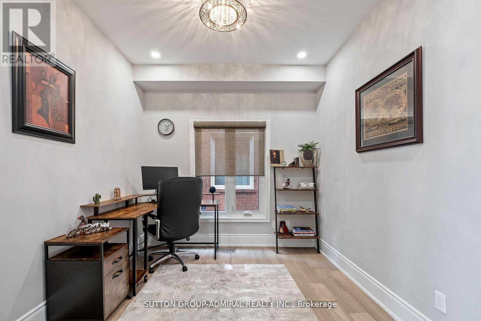45 Inglewood Avenue, Vaughan, Ontario  L4J 7T8 - Photo 24 - N12151582