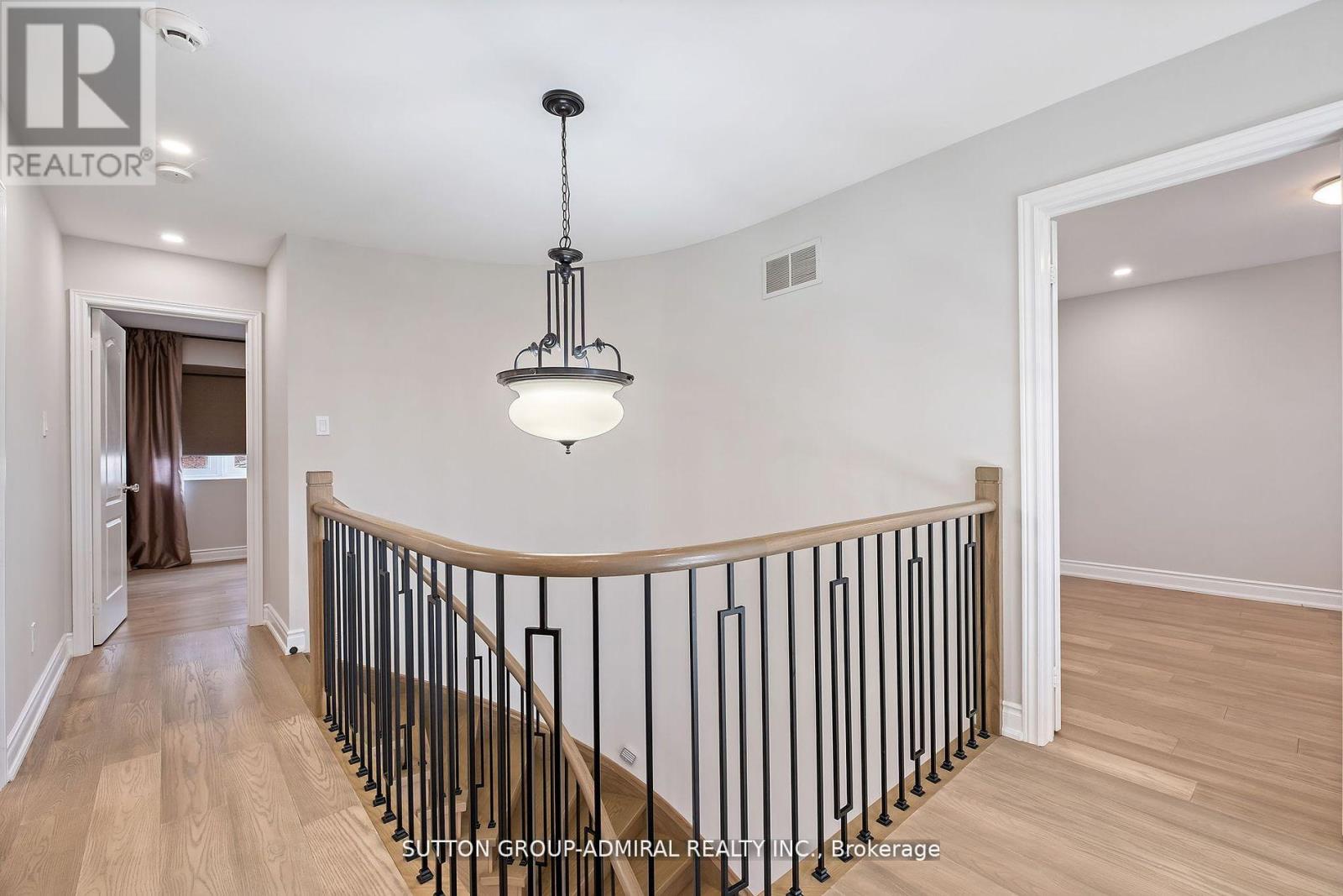 45 Inglewood Avenue, Vaughan, Ontario  L4J 7T8 - Photo 31 - N12151582