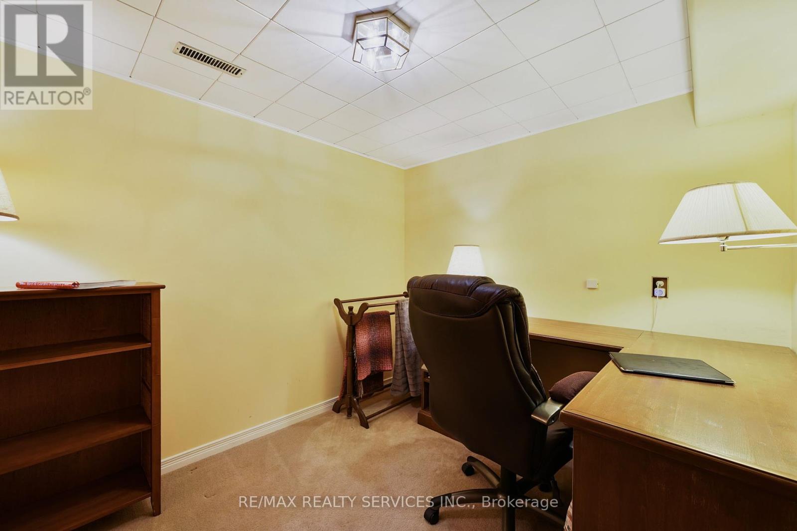 12 Pinetree Court, New Tecumseth, Ontario  L0G 1W0 - Photo 25 - N12151607