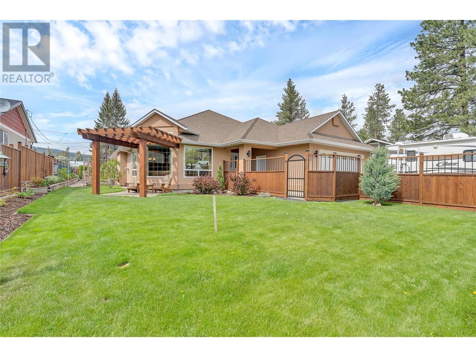 Property at 389 BILLITER Avenue image 1