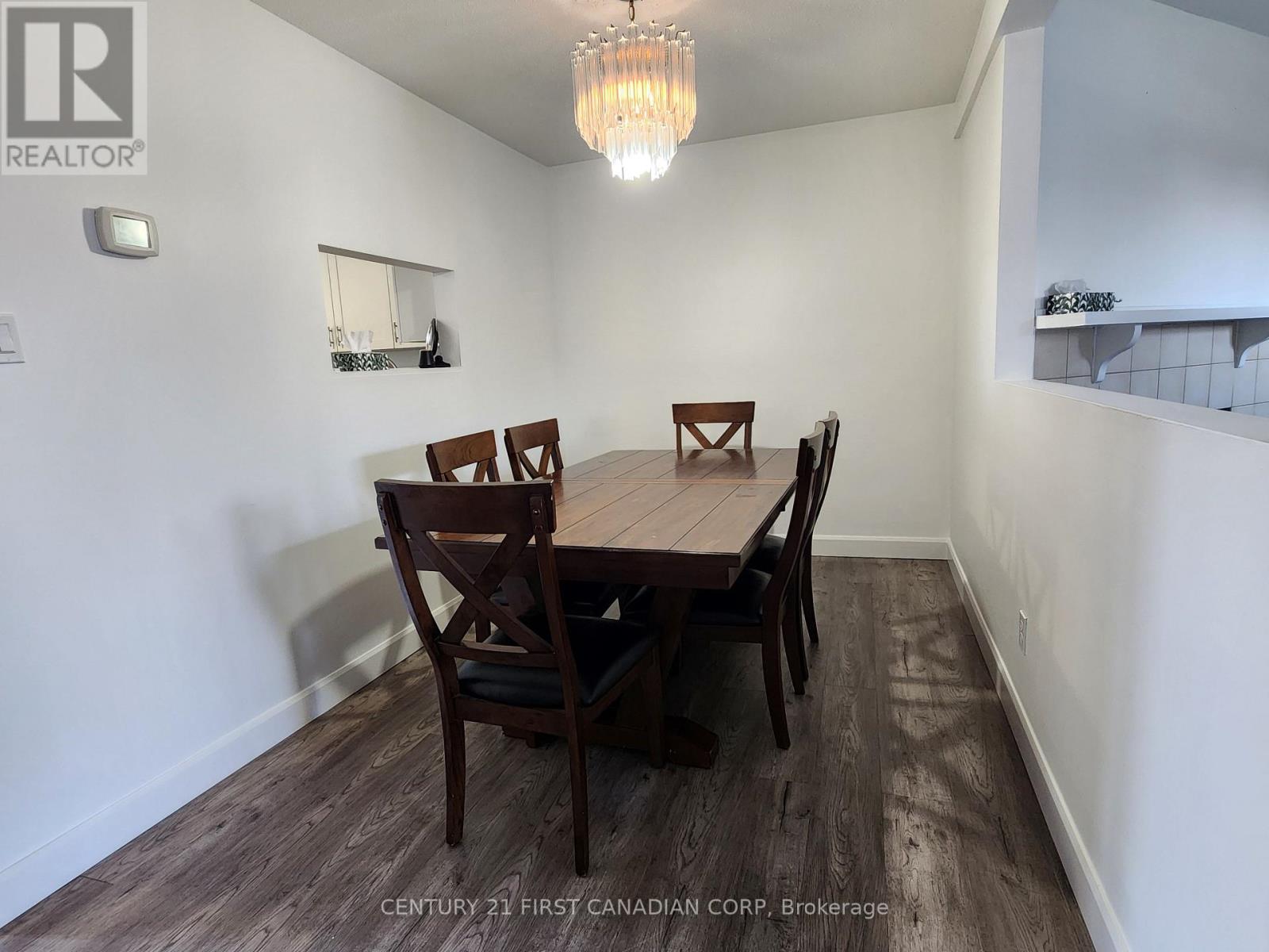 Photo 3 of 16 for 54 - 1318 Highbury Avenue N