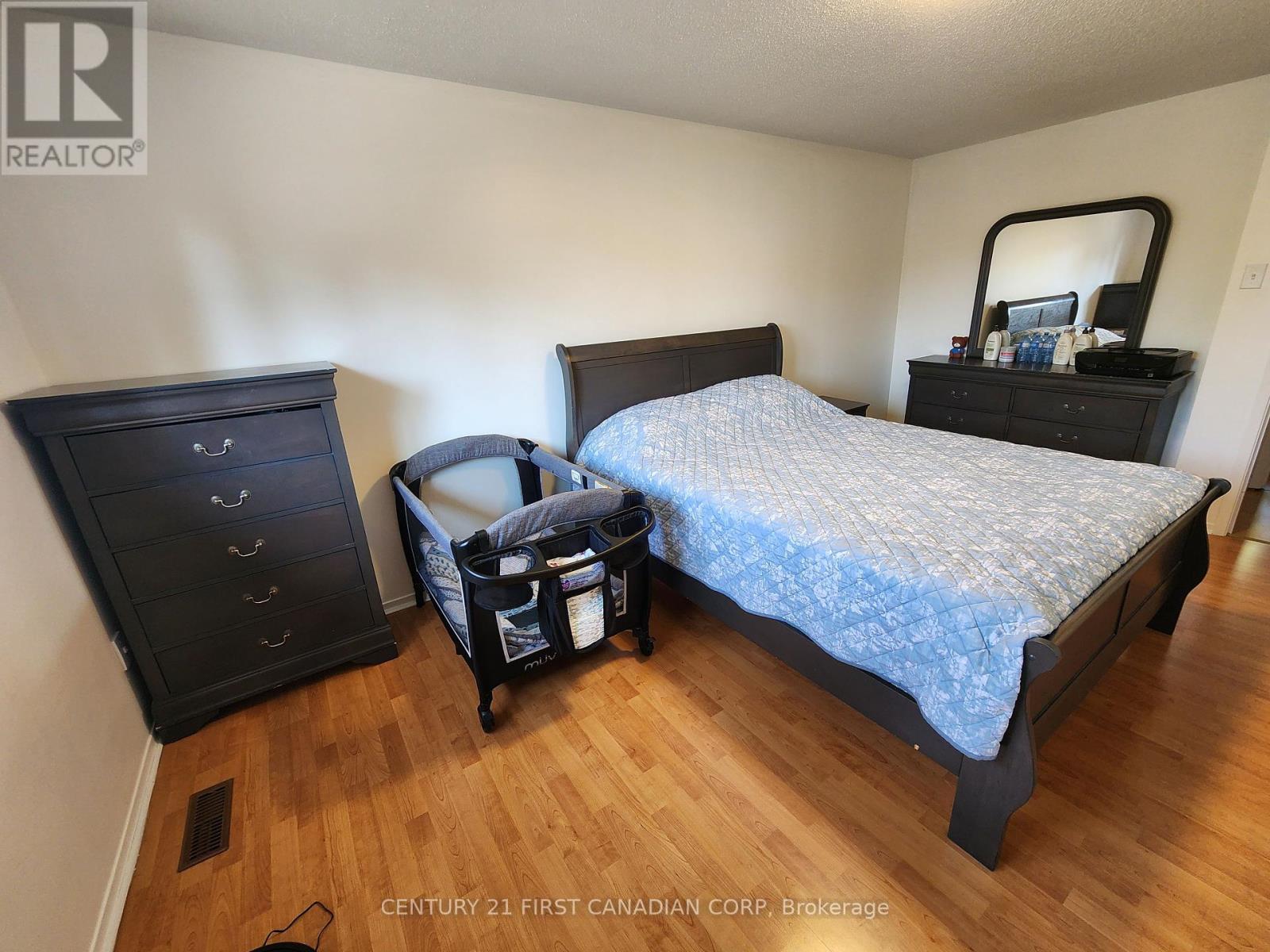 Photo 8 of 16 for 54 - 1318 Highbury Avenue N