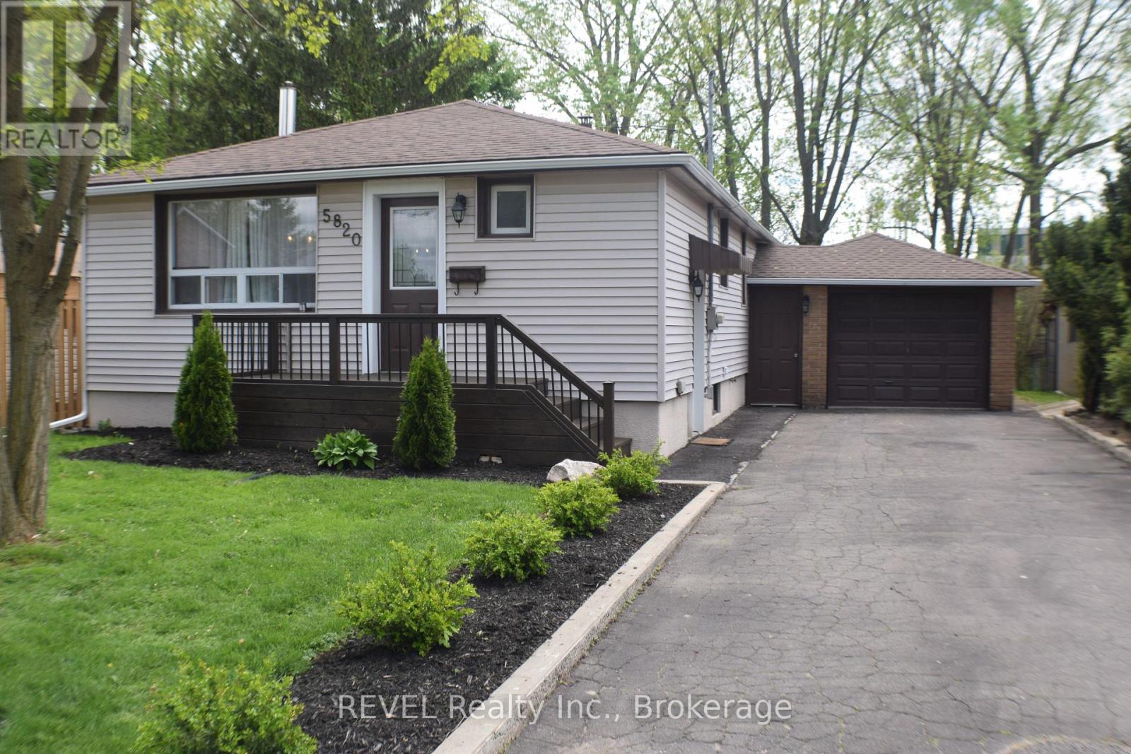 Property at 5820 KEITH STREET image 4