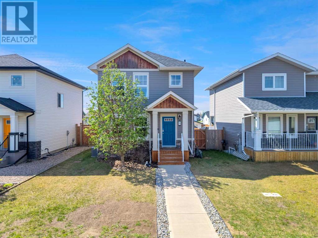 92 Almond Crescent, Blackfalds, Alberta  T4M 0J5 - Photo 1 - A2220891