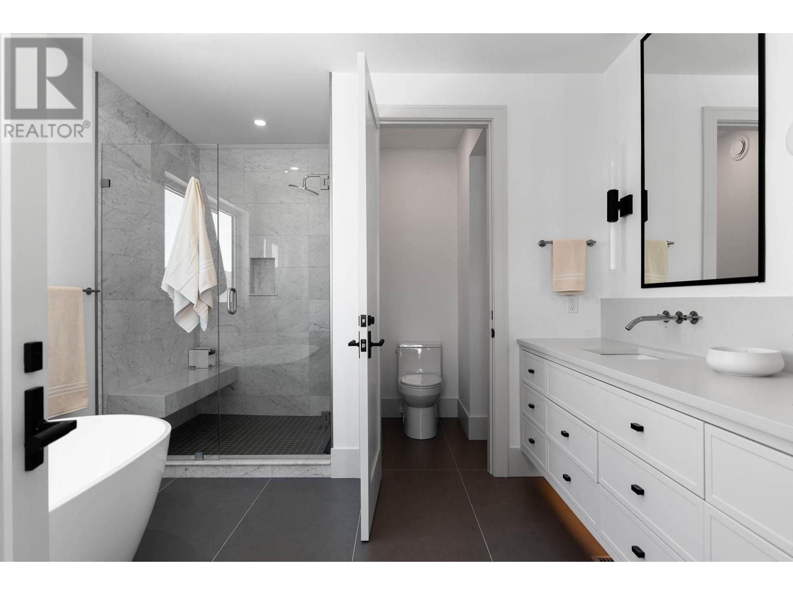 1388 Vineyard Drive, West Kelowna, BC V4T3H9
