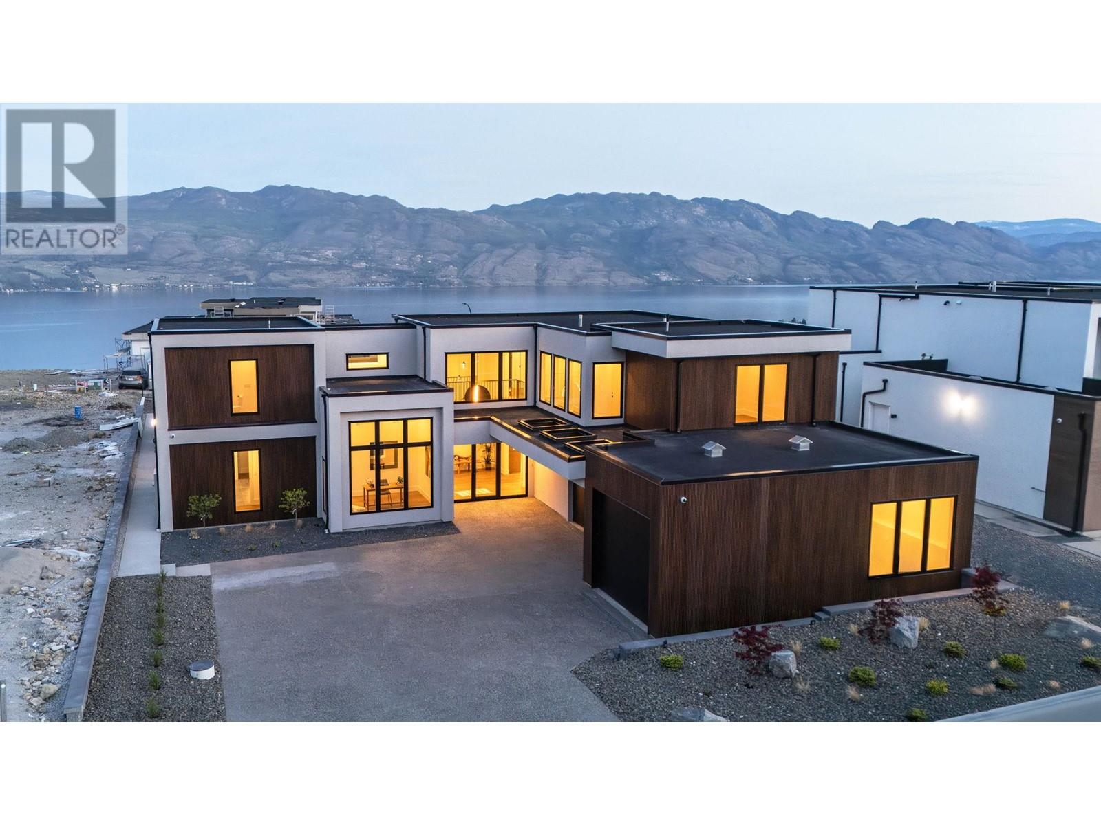Property at 1388 Vineyard Drive image 1