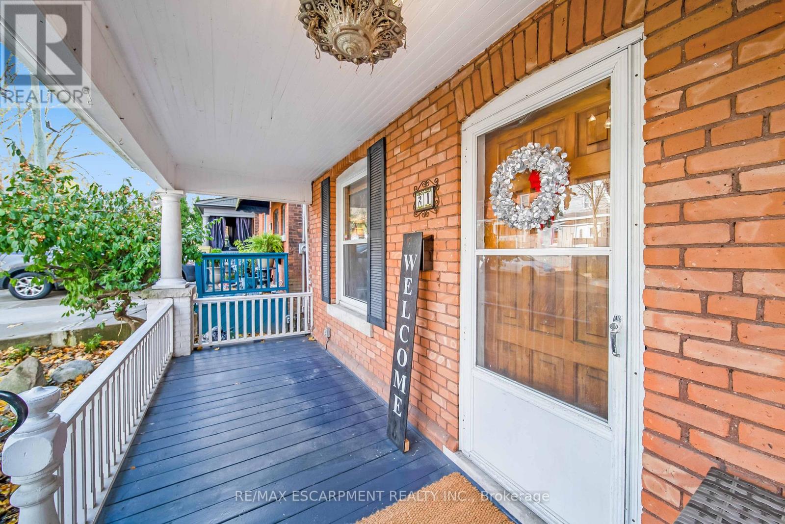 21 Sunset Avenue, Hamilton (Strathcona), Ontario  L8R 1V7 - Photo 2 - X11824071
