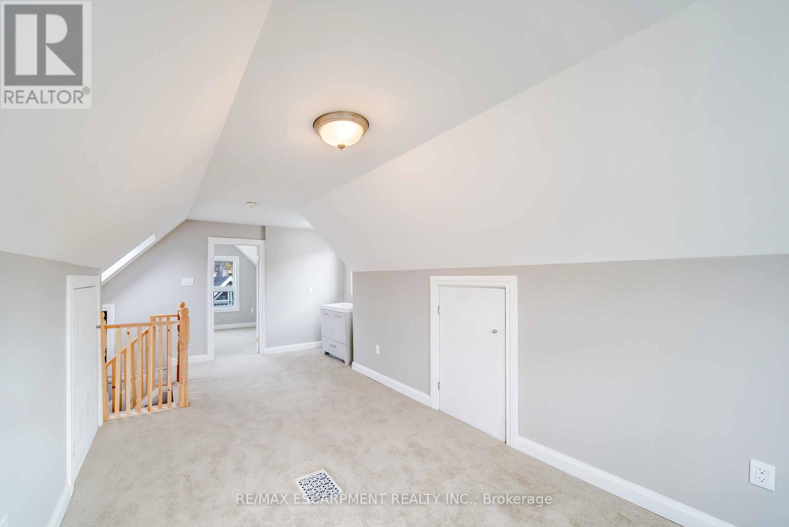 21 Sunset Avenue, Hamilton (Strathcona), Ontario  L8R 1V7 - Photo 31 - X11824071
