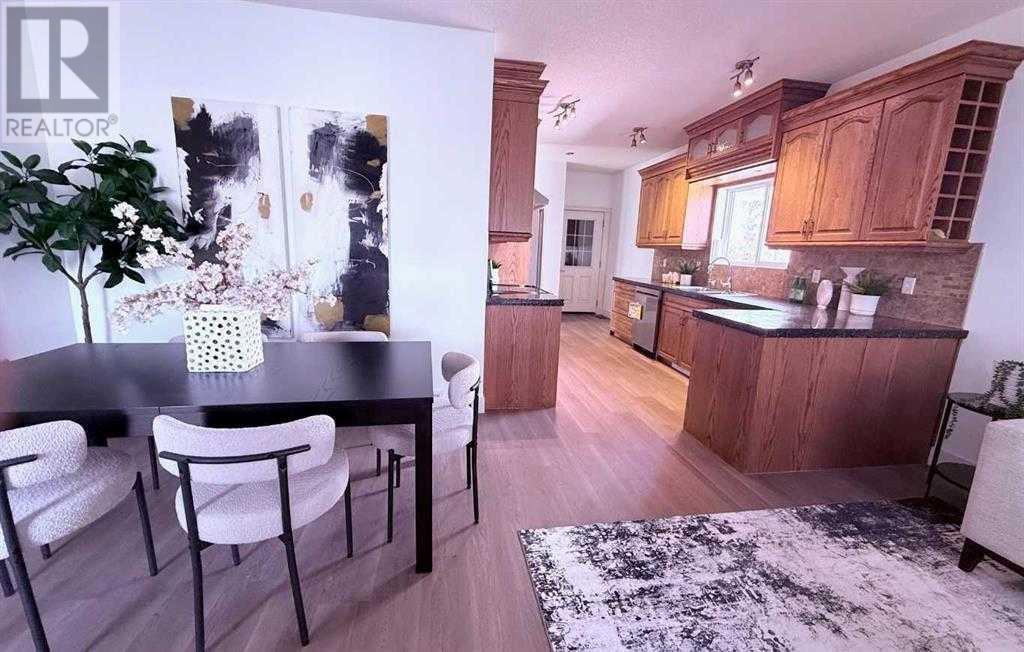 76 Erin Park Drive Se, Calgary, Alberta  T2B 2Z6 - Photo 28 - A2218506