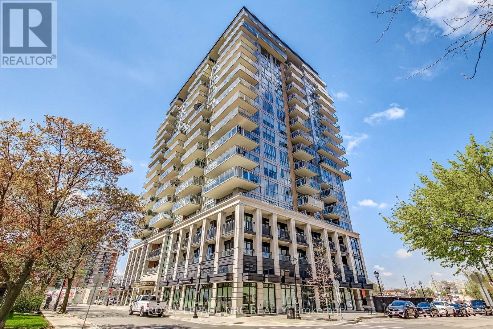 604 - 2025 Maria Street, Burlington, Ontario  L7R 0E9 - Photo 1 - W12151665