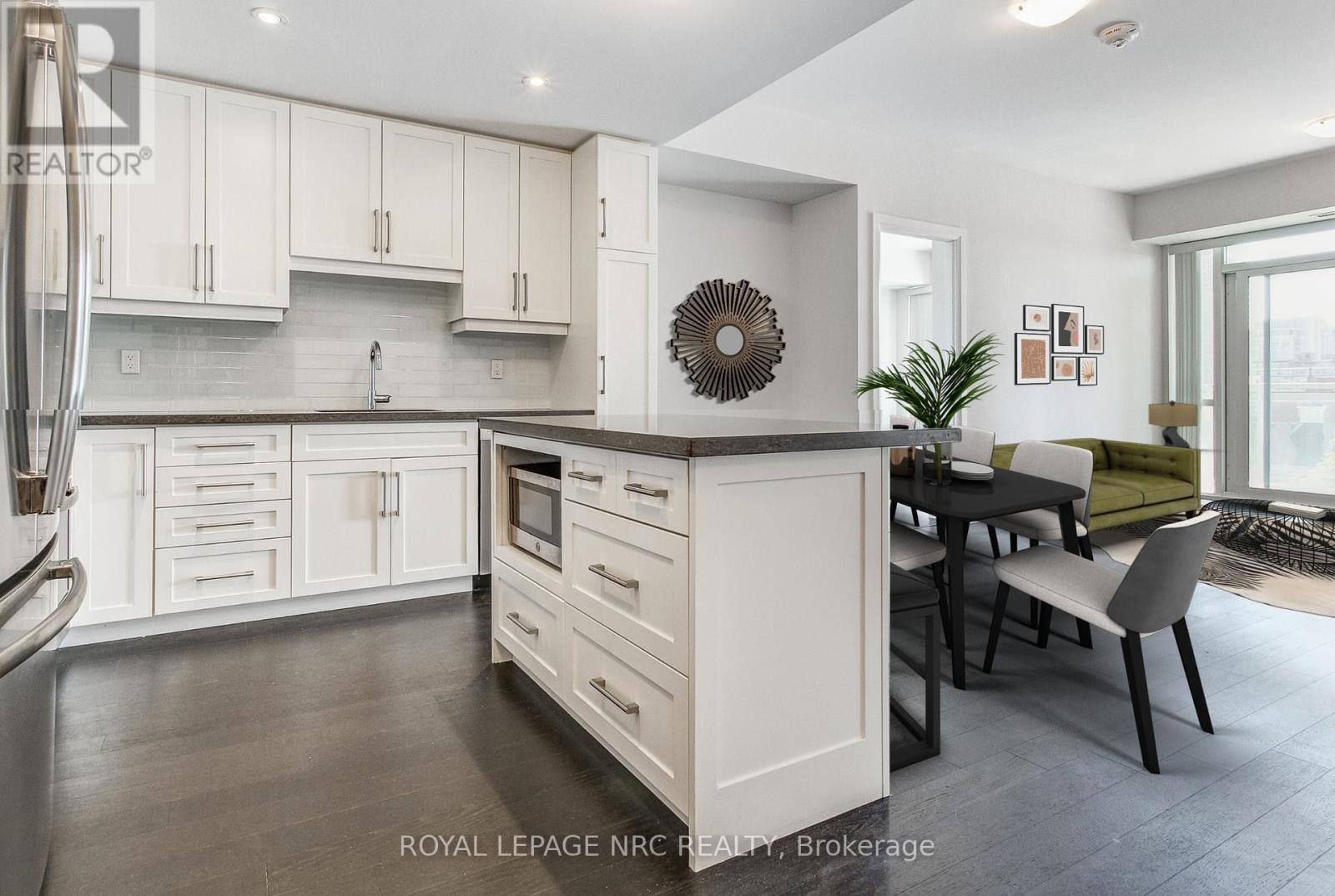 604 - 2025 Maria Street, Burlington, Ontario  L7R 0E9 - Photo 12 - W12151665