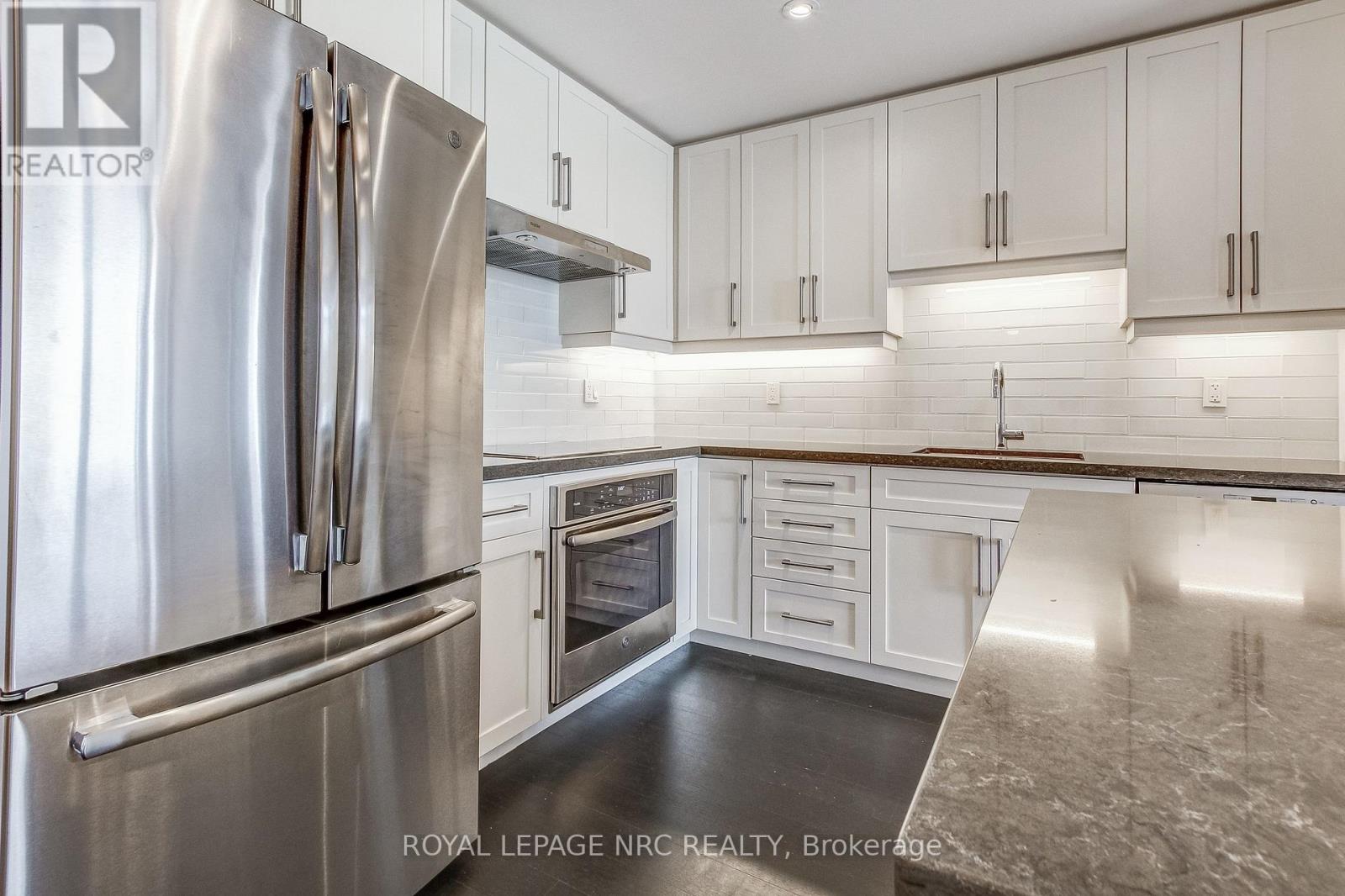 604 - 2025 Maria Street, Burlington, Ontario  L7R 0E9 - Photo 14 - W12151665