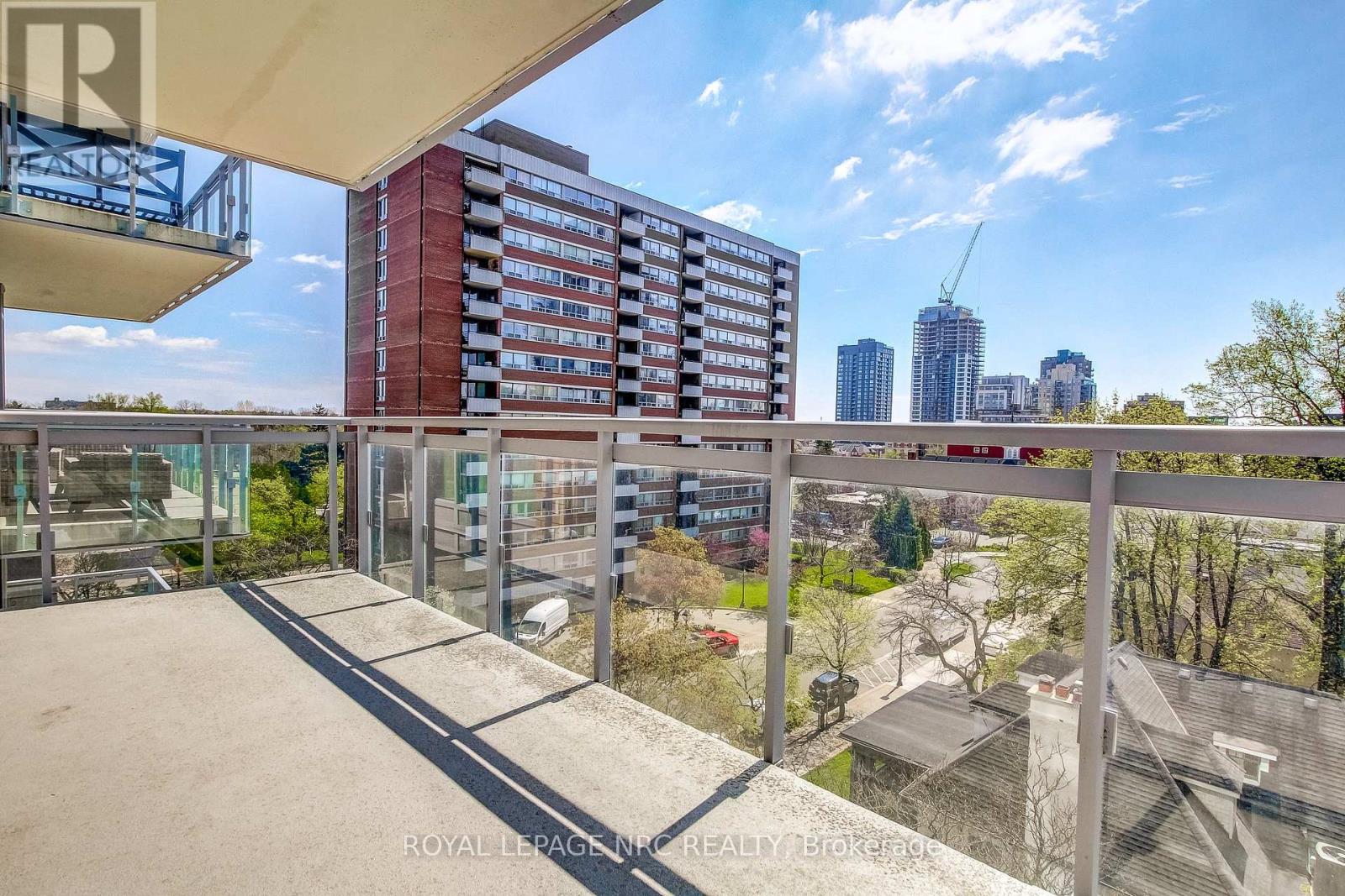 604 - 2025 Maria Street, Burlington, Ontario  L7R 0E9 - Photo 34 - W12151665
