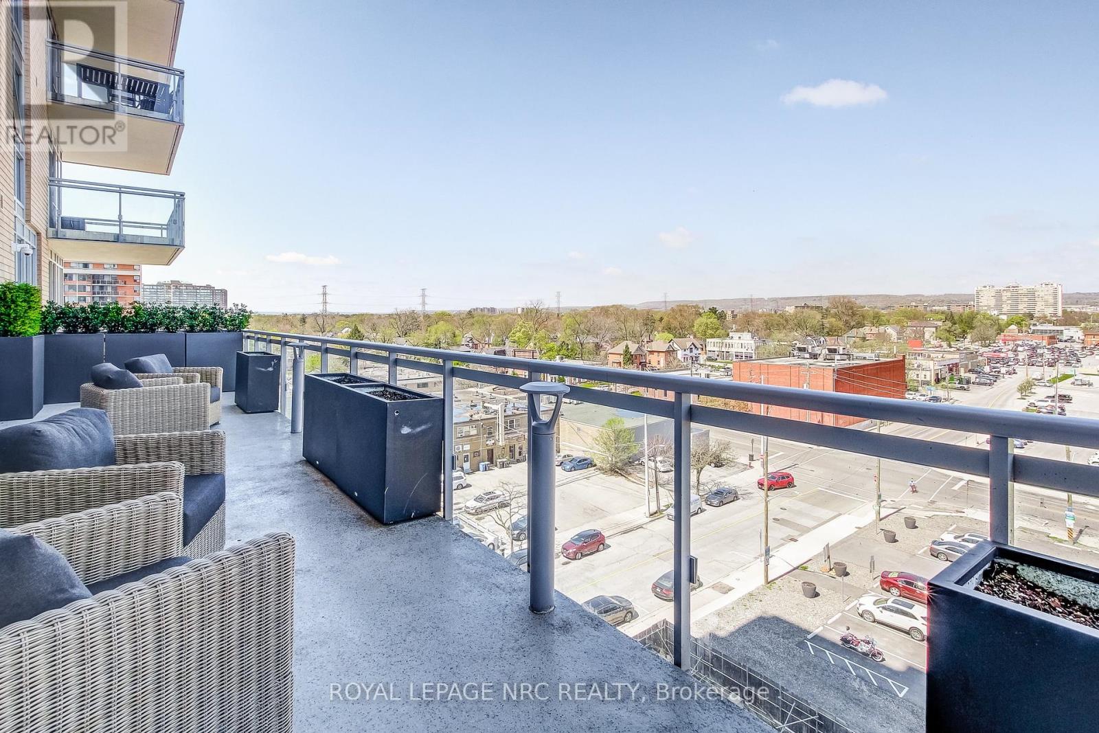604 - 2025 Maria Street, Burlington, Ontario  L7R 0E9 - Photo 44 - W12151665
