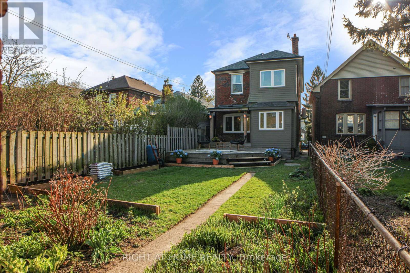 765 Windermere Avenue, Toronto, Ontario  M6S 3M5 - Photo 30 - W12151593