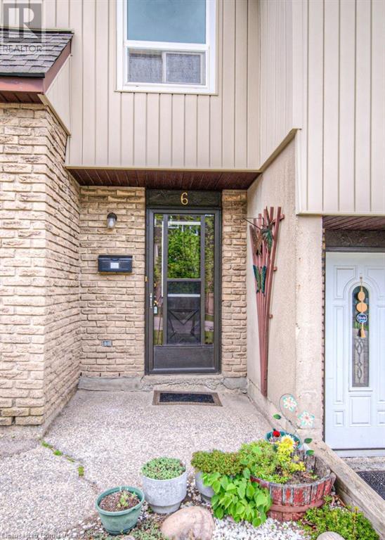 Property at 80 OLD COUNTRY Drive Unit# 6 image 4
