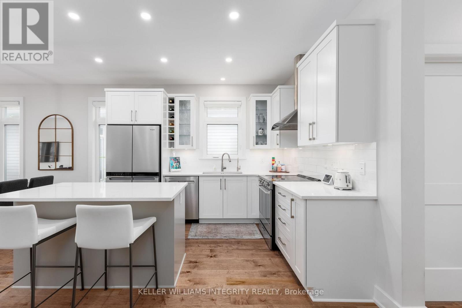 225 Maygrass Way, Ottawa, Ontario  K2S 2K9 - Photo 8 - X12151664