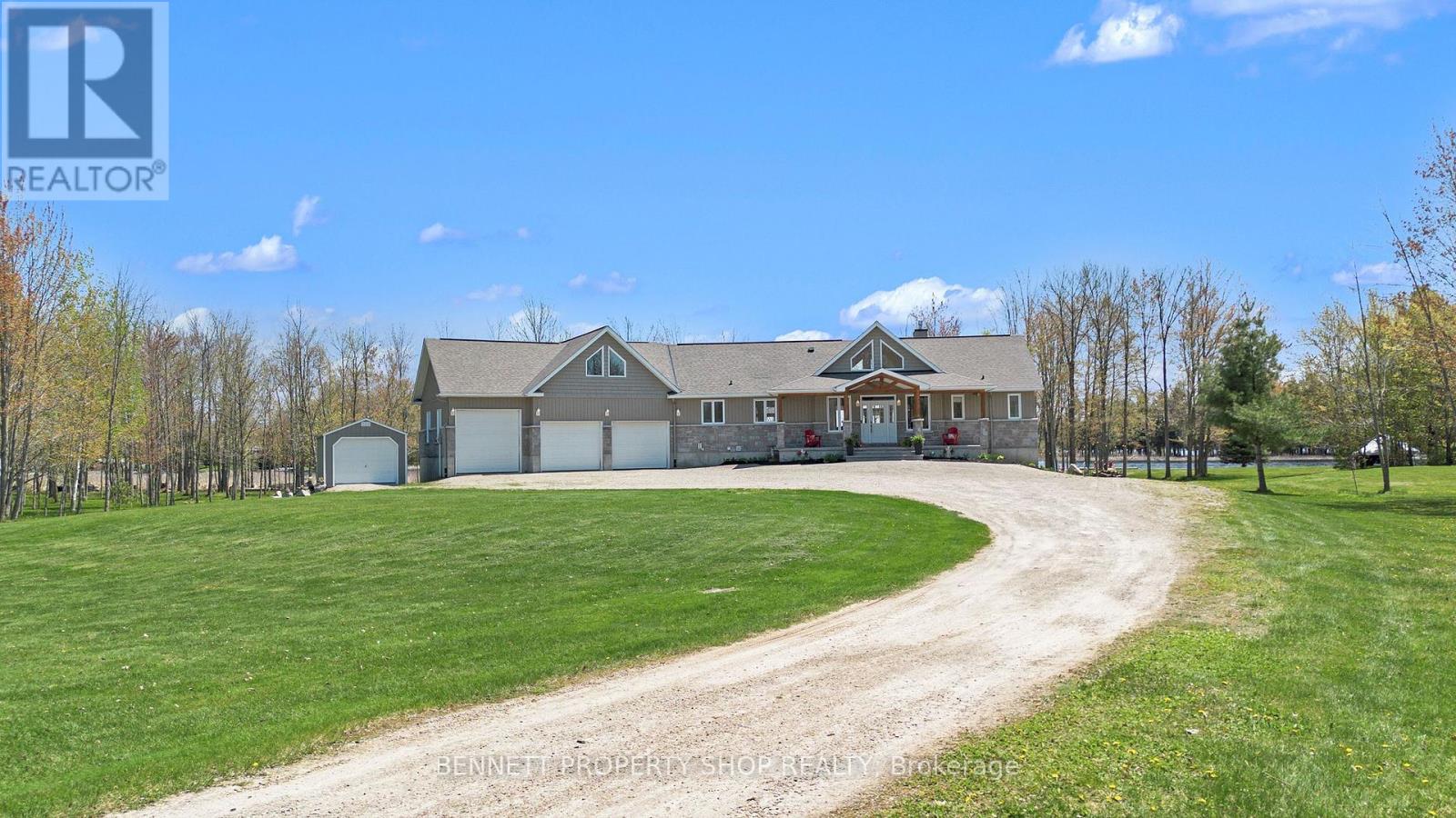 638 West Point Drive, Drummond/north Elmsley, Ontario  K7H 3C7 - Photo 35 - X12151773