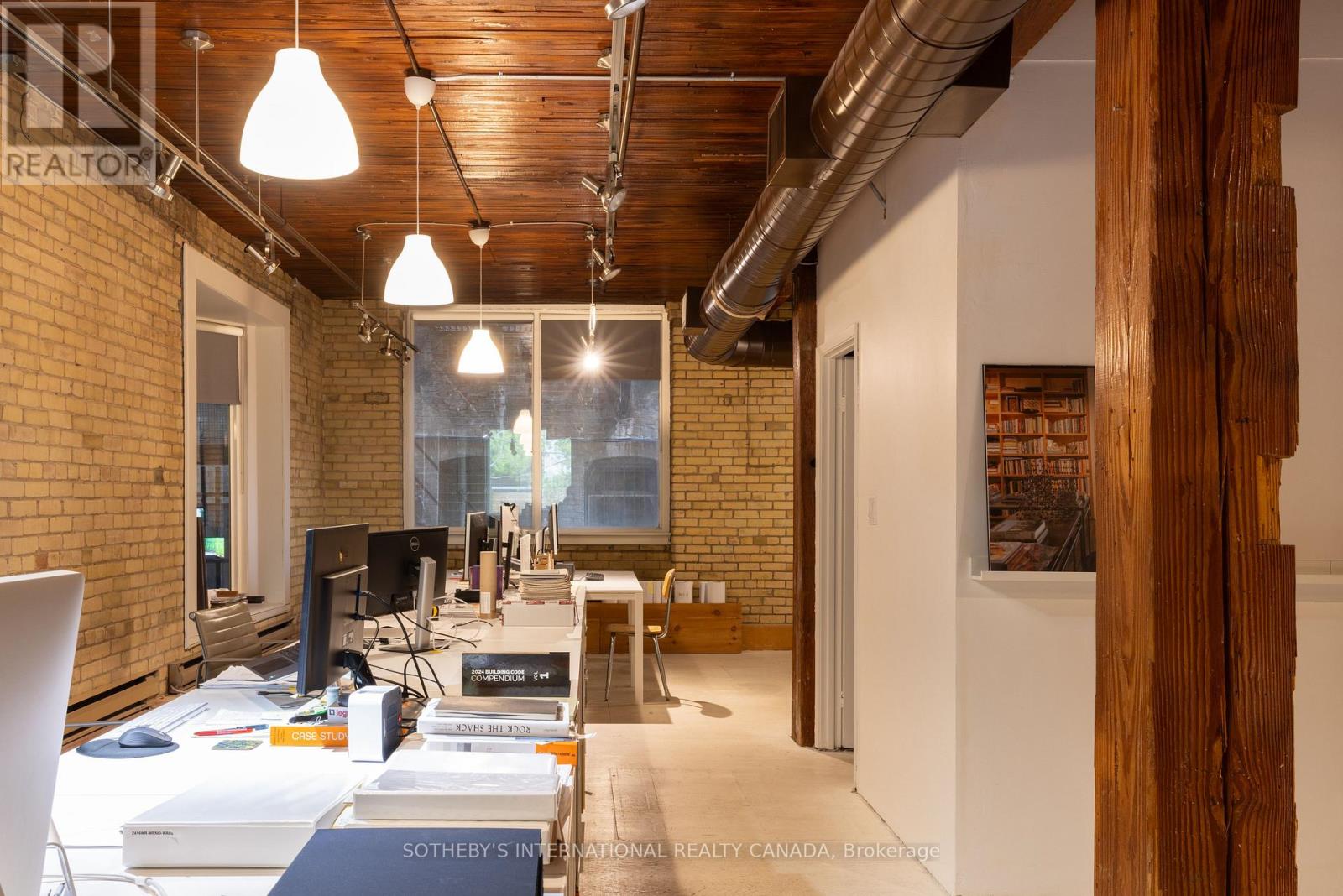 18 Gloucester Lane, Toronto (Church-Yonge Corridor), Ontario  M4Y 1L5 - Photo 45 - C12151542