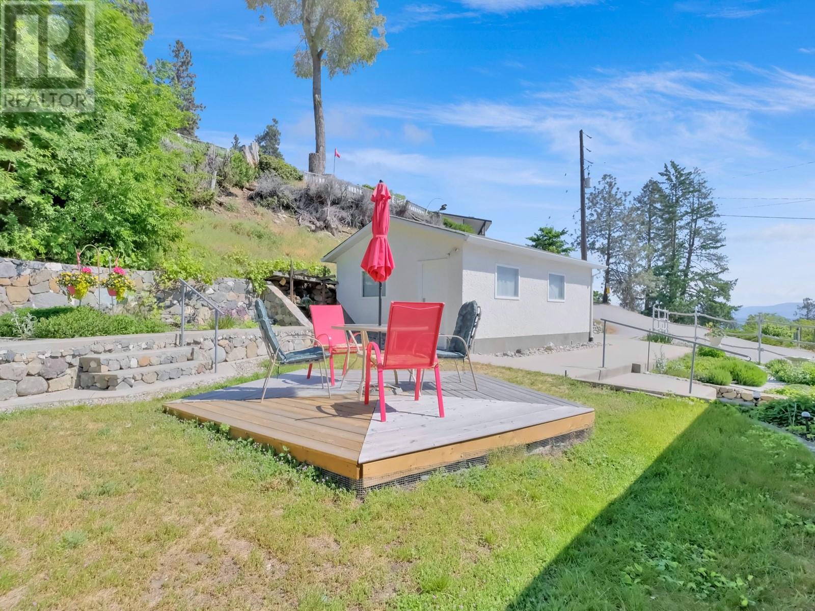 Property at 4516 Princeton Avenue image 5