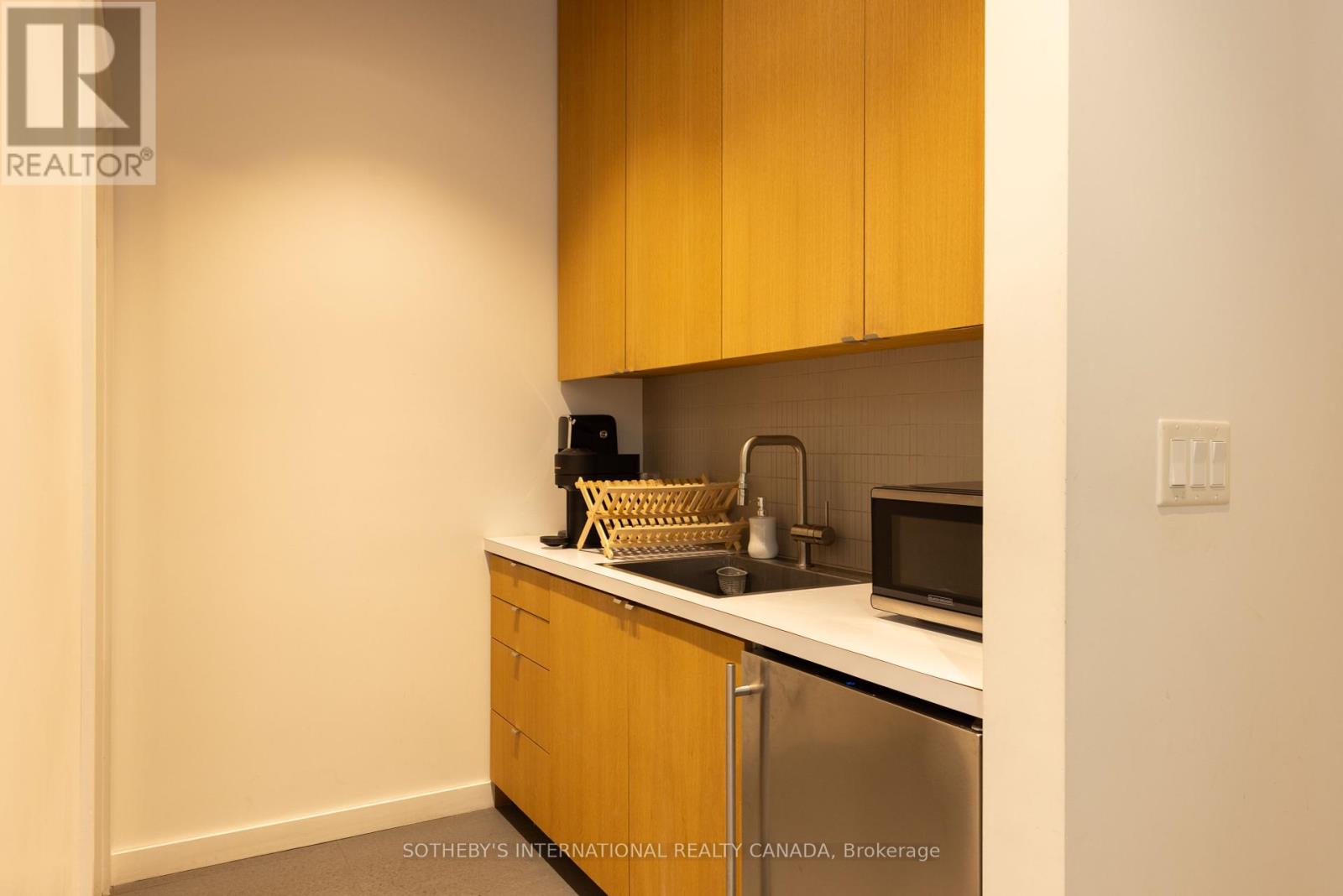 18 Gloucester Lane, Toronto, Ontario  M4Y 1L5 - Photo 42 - C12151546