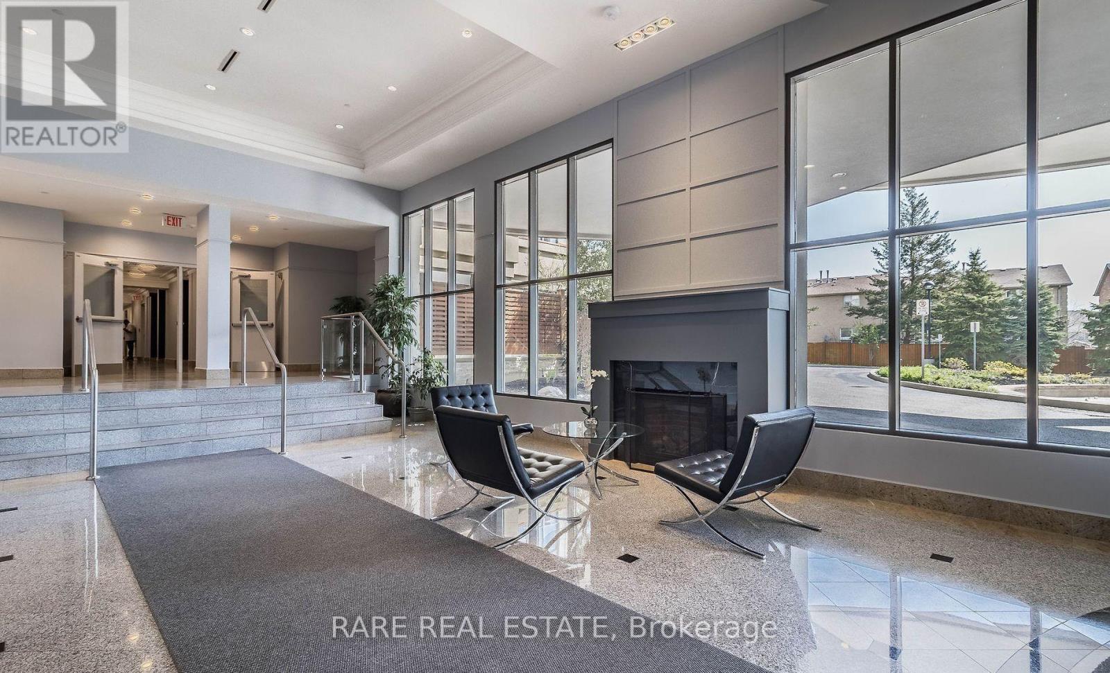 504 - 11121 Yonge Street, Richmond Hill, Ontario  L4C 0S7 - Photo 4 - N12150864