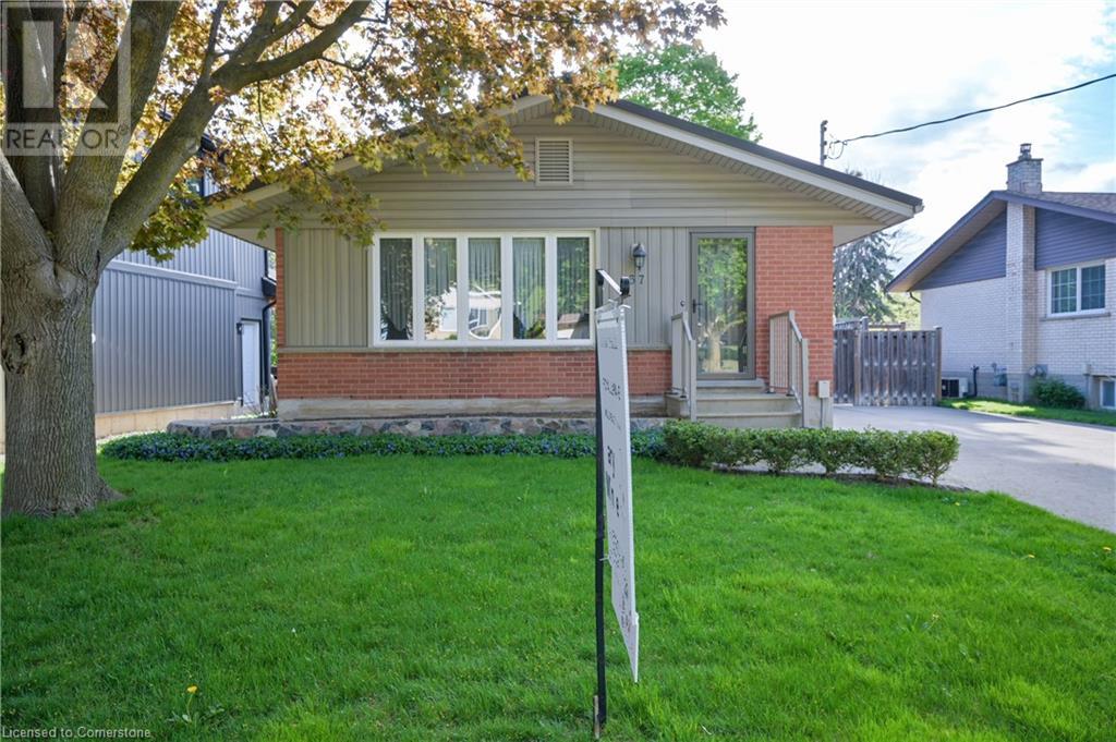 Property at 67 RUSKVIEW Road image 2