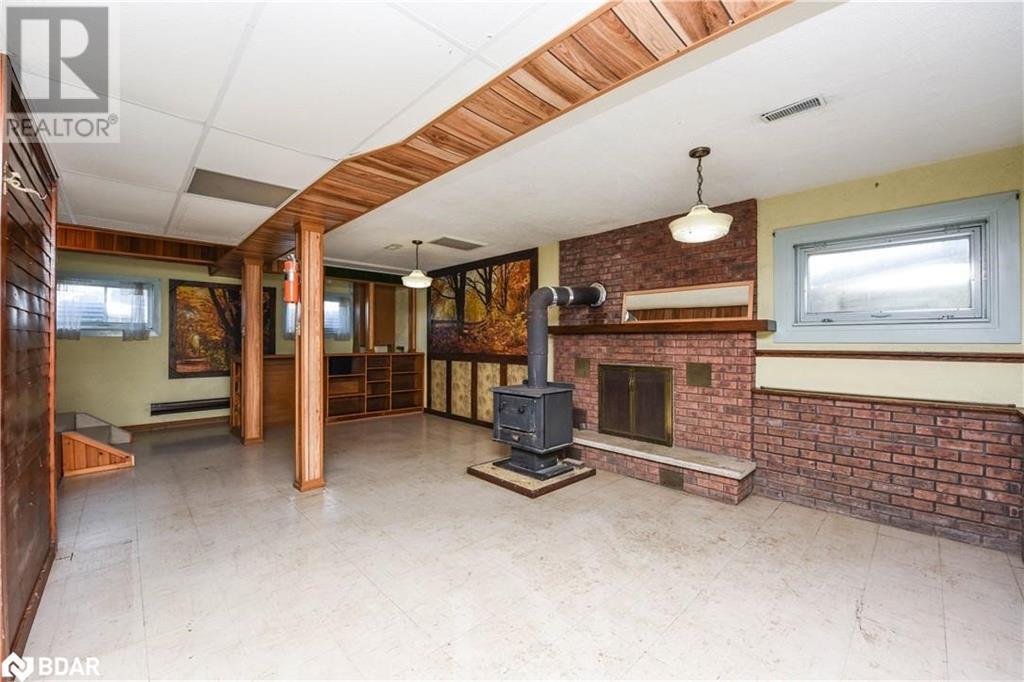 2146 Innisfil Beach Road, Innisfil, Ontario  L9S 4B9 - Photo 17 - 40693578
