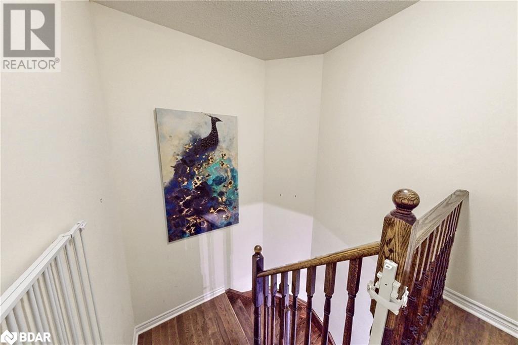 28 Lancaster Court, Barrie, Ontario  L4M 0G1 - Photo 11 - 40696146