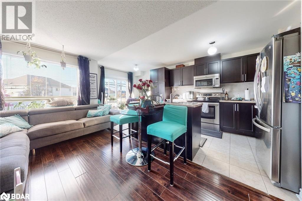 28 Lancaster Court, Barrie, Ontario  L4M 0G1 - Photo 7 - 40696146