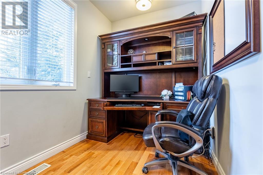 715 Robson Road, Waterdown, Ontario  L8B 1H2 - Photo 21 - 40729233