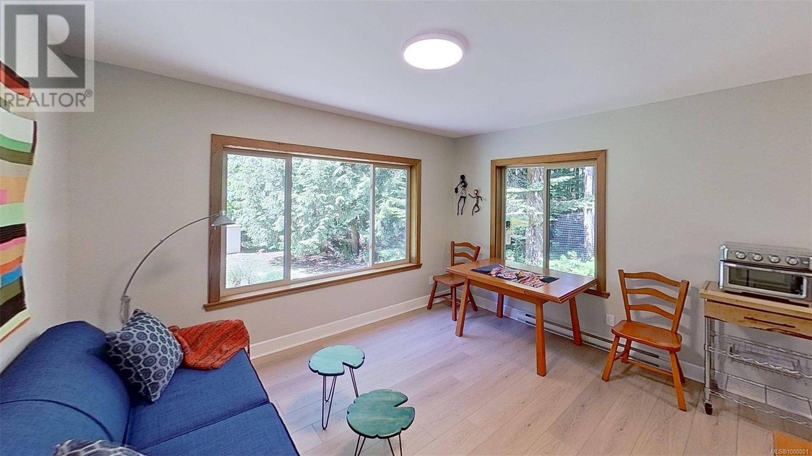 741 Lockinvar Lane, Gabriola Island, British Columbia  V0R 1X3 - Photo 16 - 1000001
