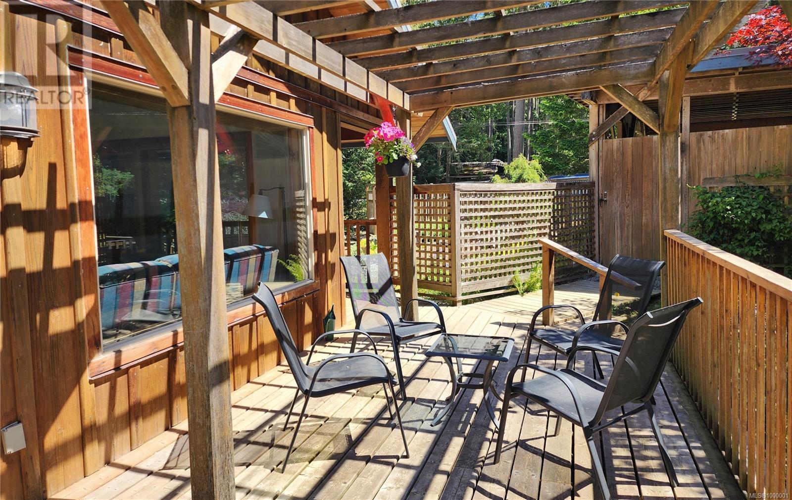 741 Lockinvar Lane, Gabriola Island, British Columbia  V0R 1X3 - Photo 24 - 1000001