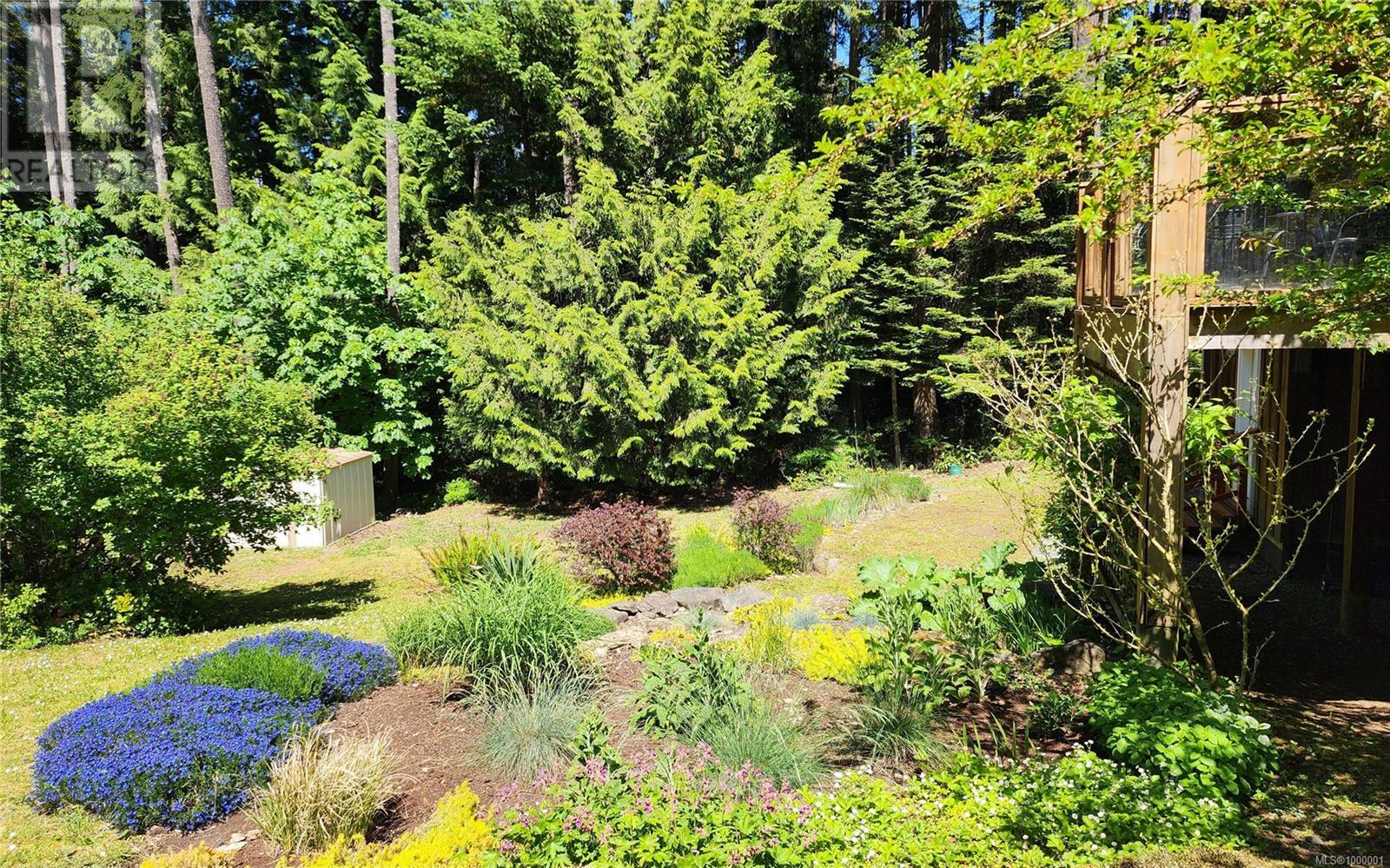 741 Lockinvar Lane, Gabriola Island, British Columbia  V0R 1X3 - Photo 27 - 1000001