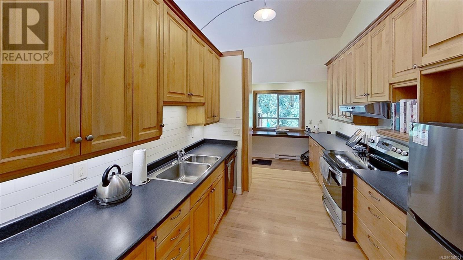 741 Lockinvar Lane, Gabriola Island, British Columbia  V0R 1X3 - Photo 8 - 1000001