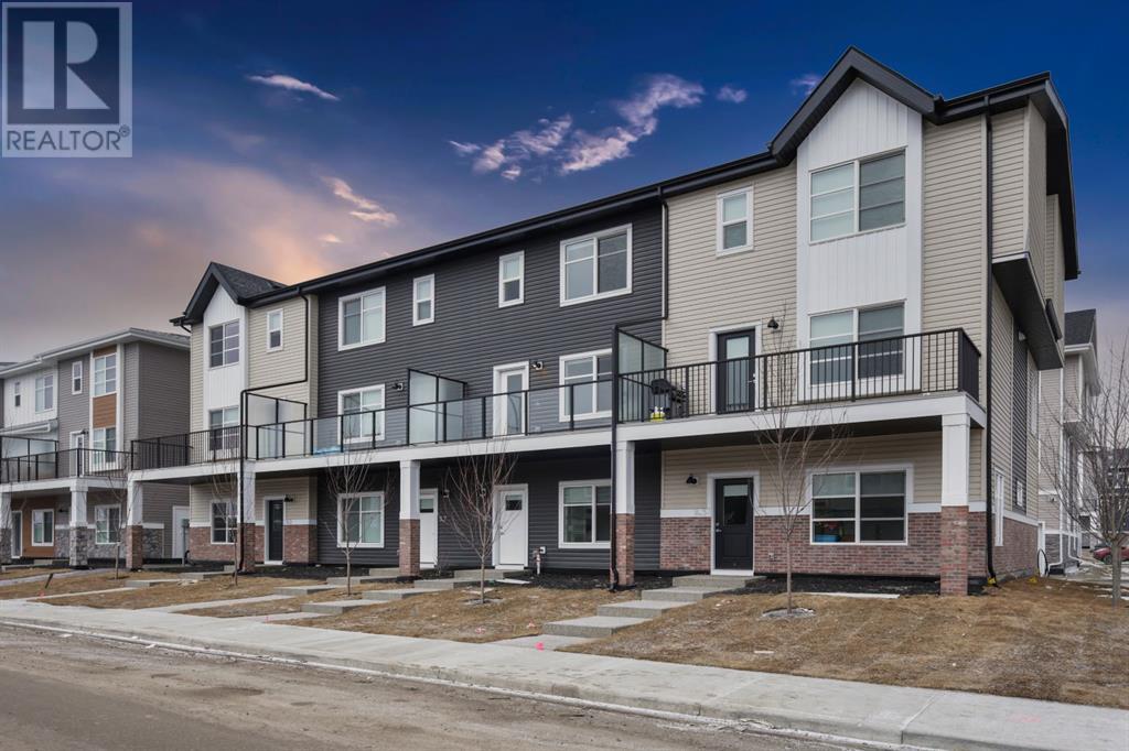 Property at 145 Belmont Passage SW image 3