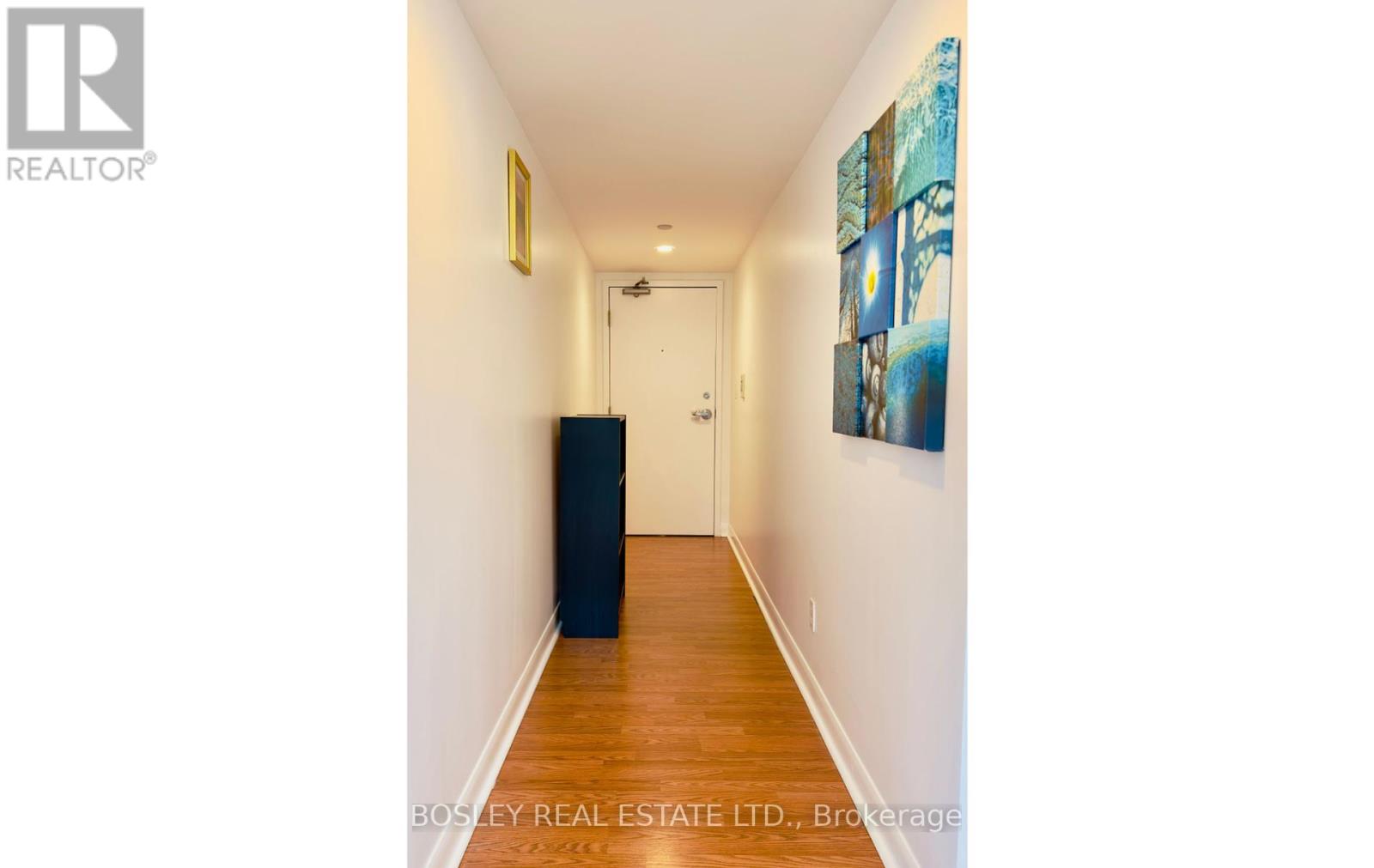 1401 - 200 Victoria Street, Toronto, Ontario  M5B 1V8 - Photo 2 - C12151672