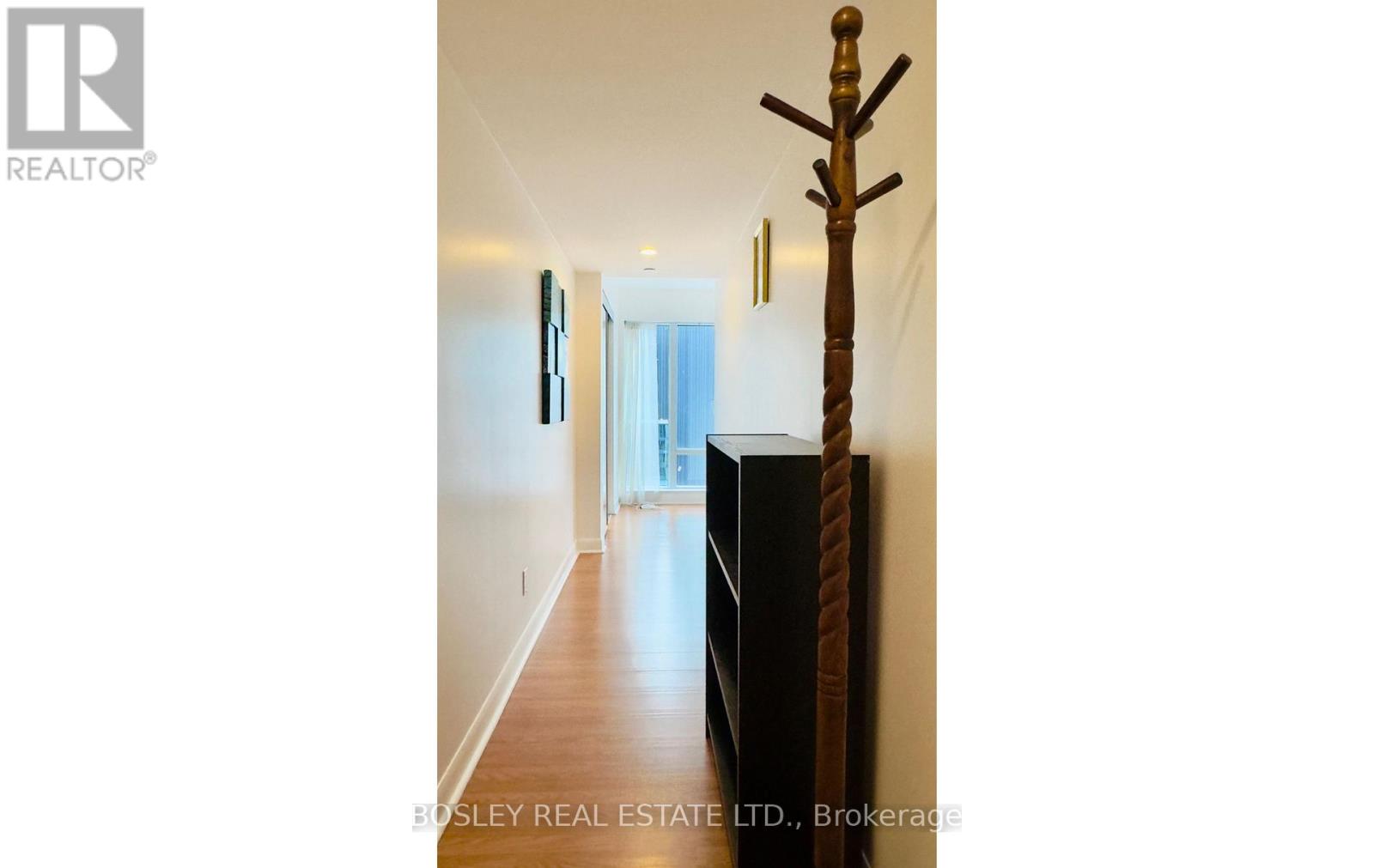 1401 - 200 Victoria Street, Toronto, Ontario  M5B 1V8 - Photo 3 - C12151672