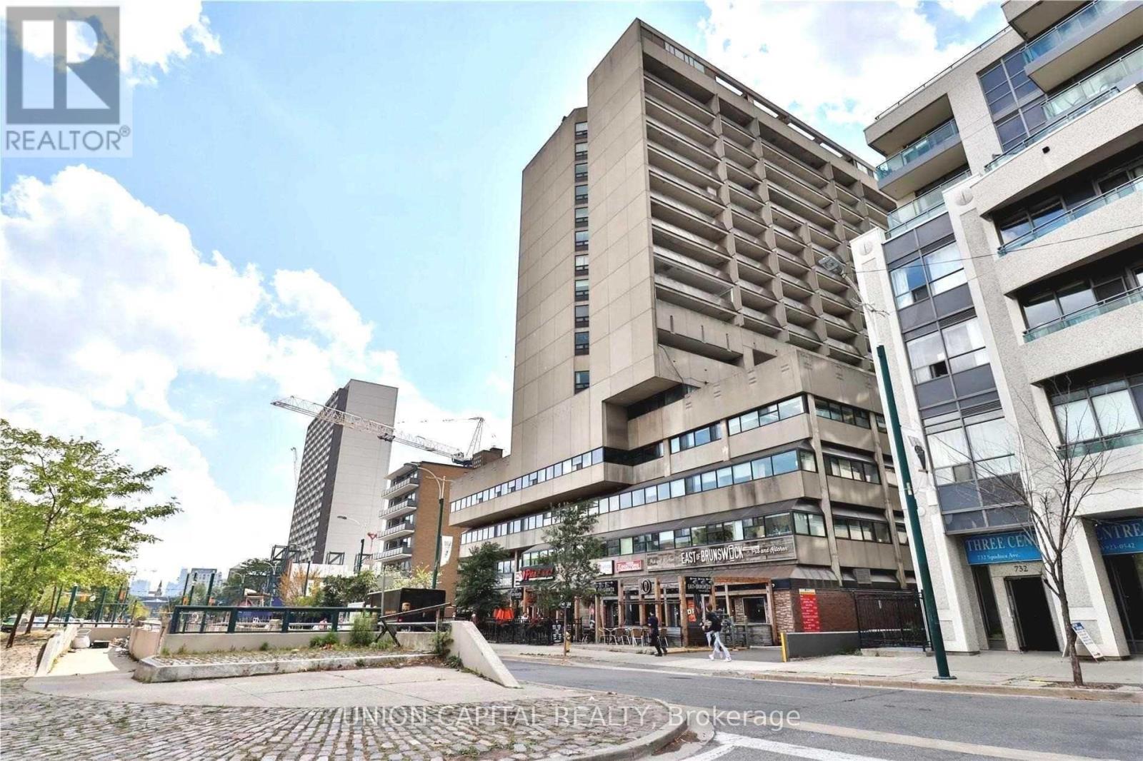 Property at 1011 - 720 SPADINA AVENUE image 1