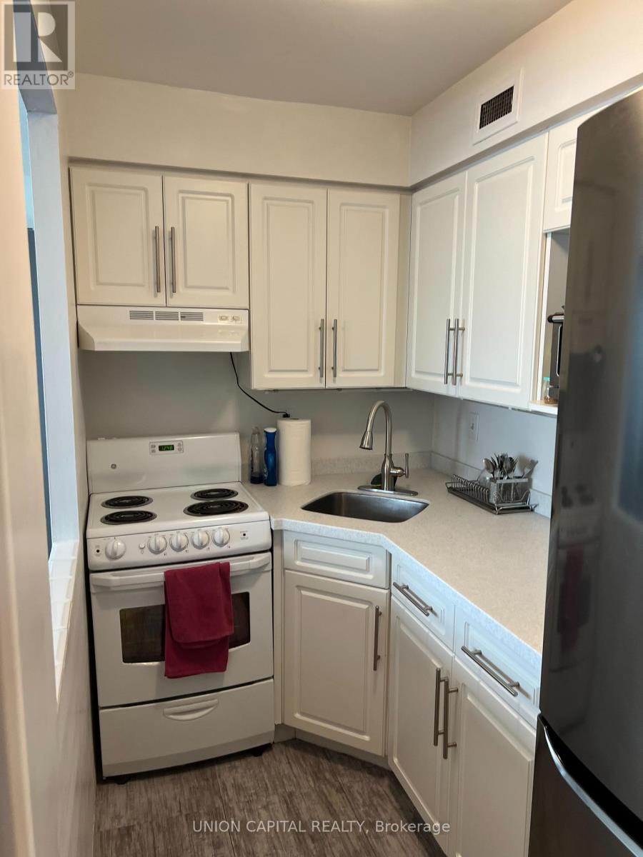 1011 - 720 Spadina Avenue, Toronto (University), Ontario  M5S 2T9 - Photo 7 - C12151685