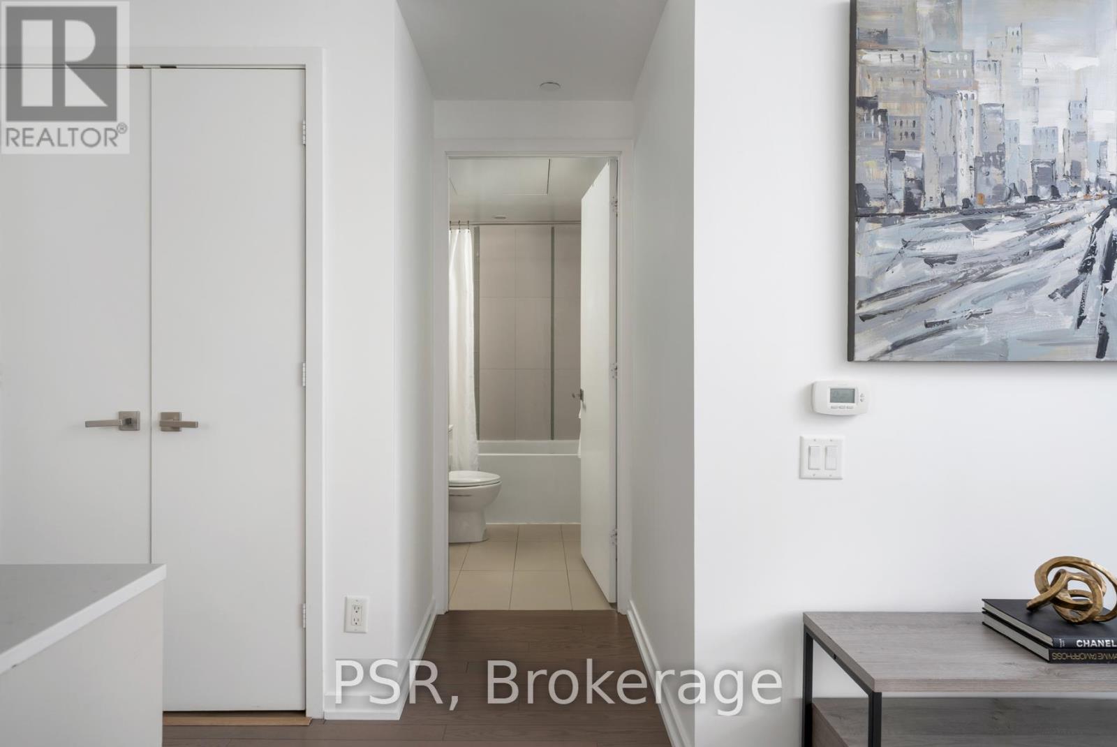 2312 - 101 Peter Street, Toronto, Ontario  M5V 0G6 - Photo 21 - C12151700