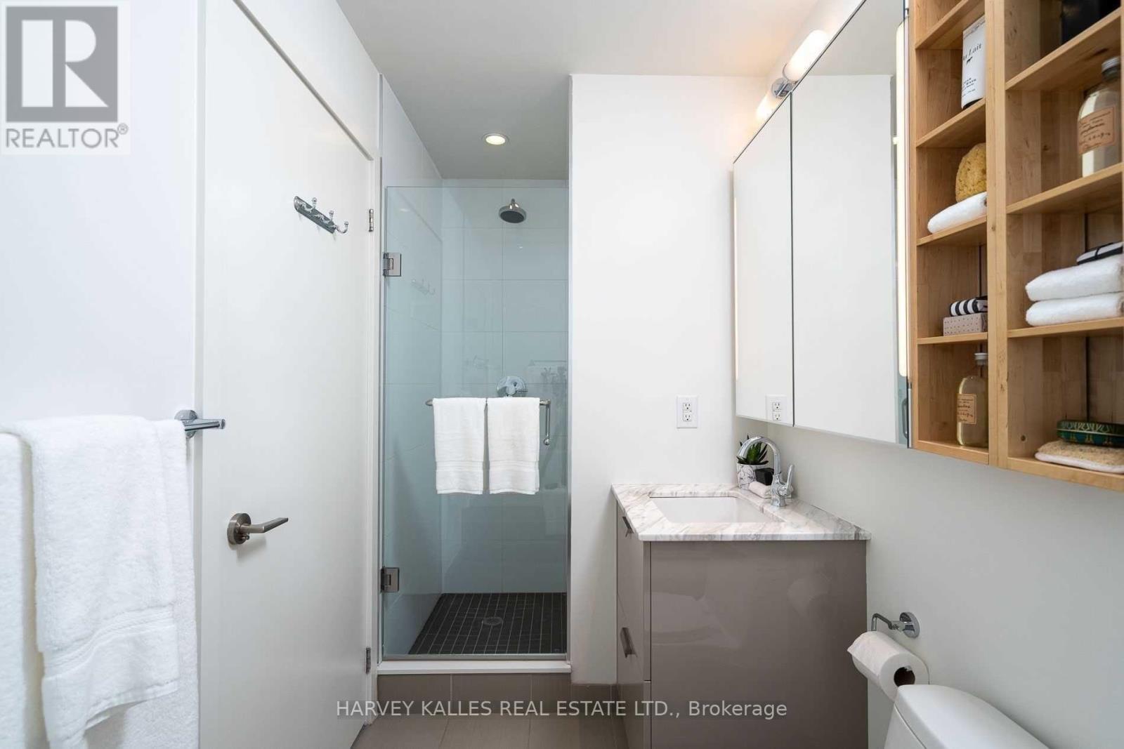 1304 - 1815 Yonge Street, Toronto, Ontario  M4T 2A4 - Photo 12 - C12151724