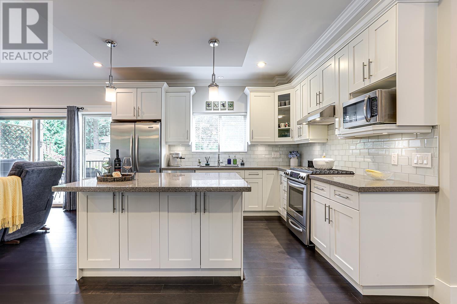 3968 Robin Place, Port Coquitlam, British Columbia  V3B 6R7 - Photo 8 - R3000915