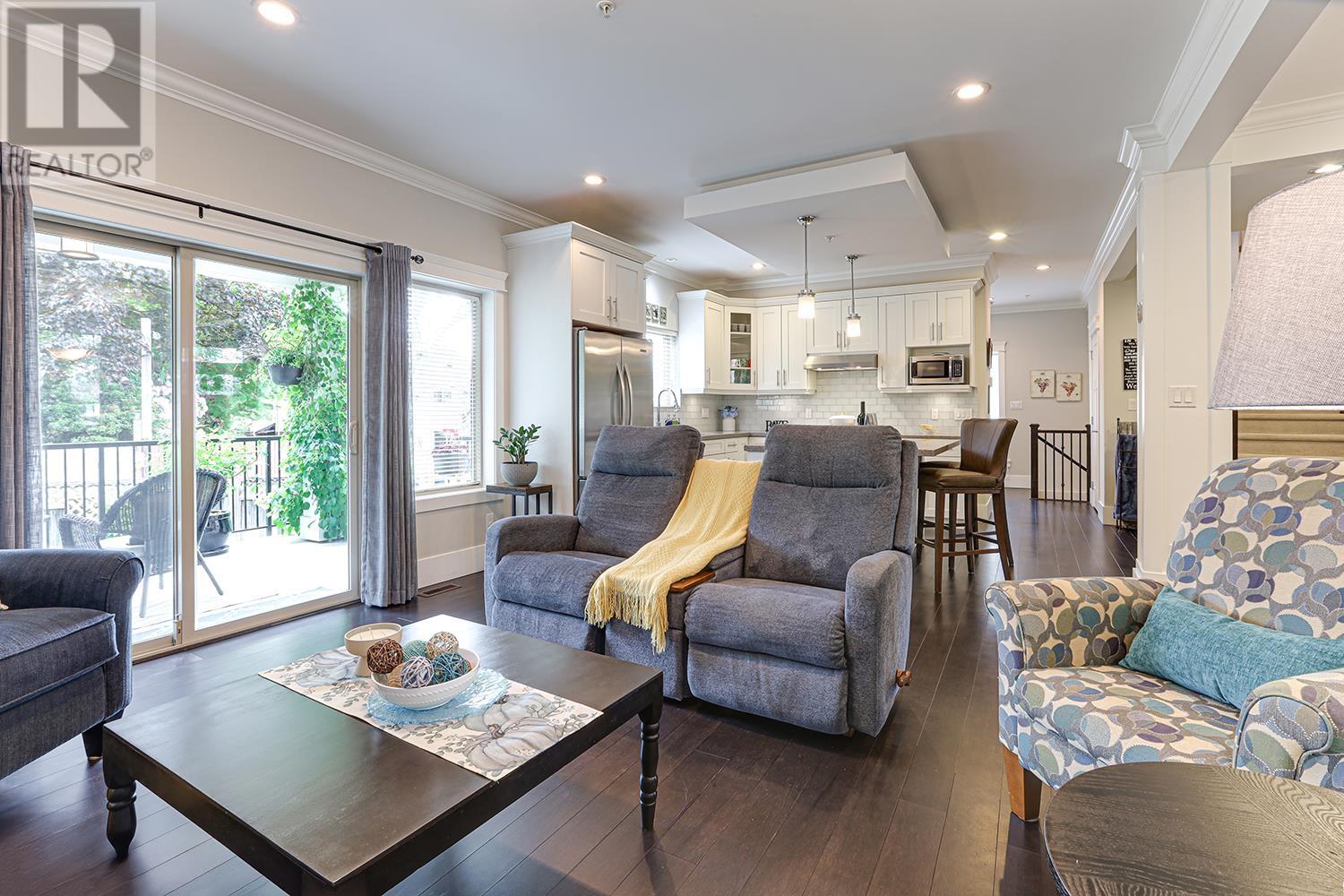 3968 Robin Place, Port Coquitlam, British Columbia  V3B 6R7 - Photo 6 - R3000915