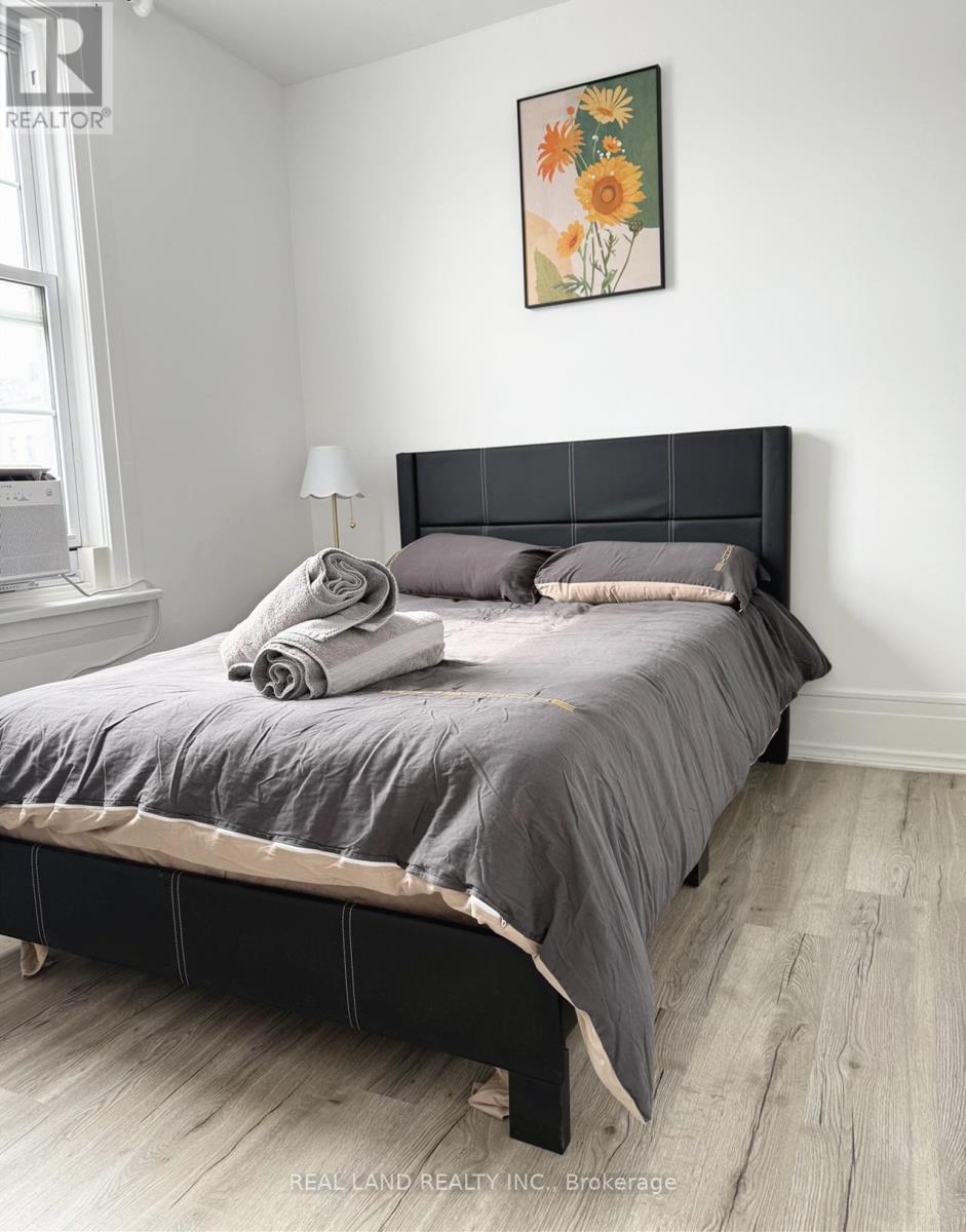 Unit 4 - 31 King Street E, Oshawa, Ontario  L1H 1B2 - Photo 6 - E12151640