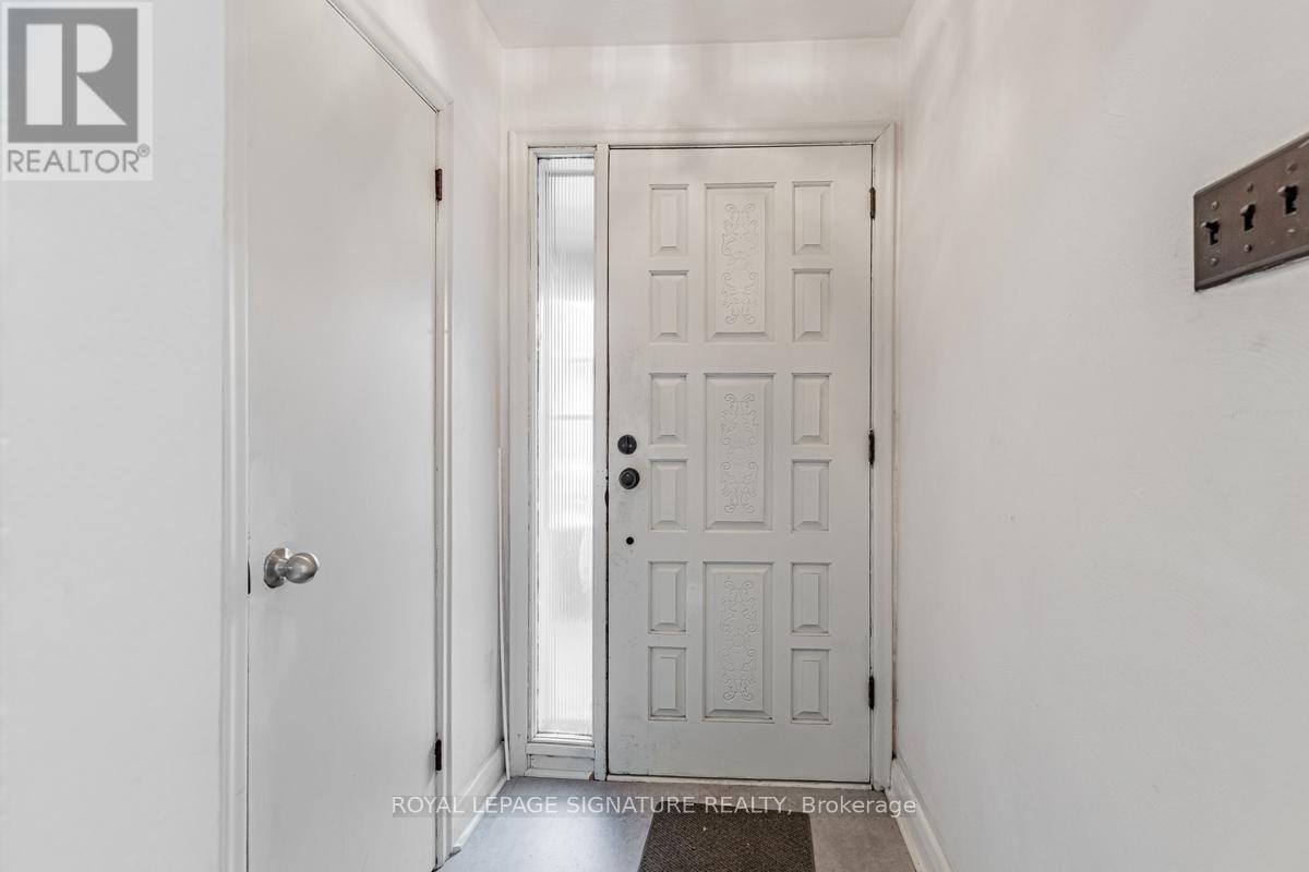 Upper - 71 Wishing Well Drive, Toronto, Ontario  M1T 1J2 - Photo 4 - E12151738