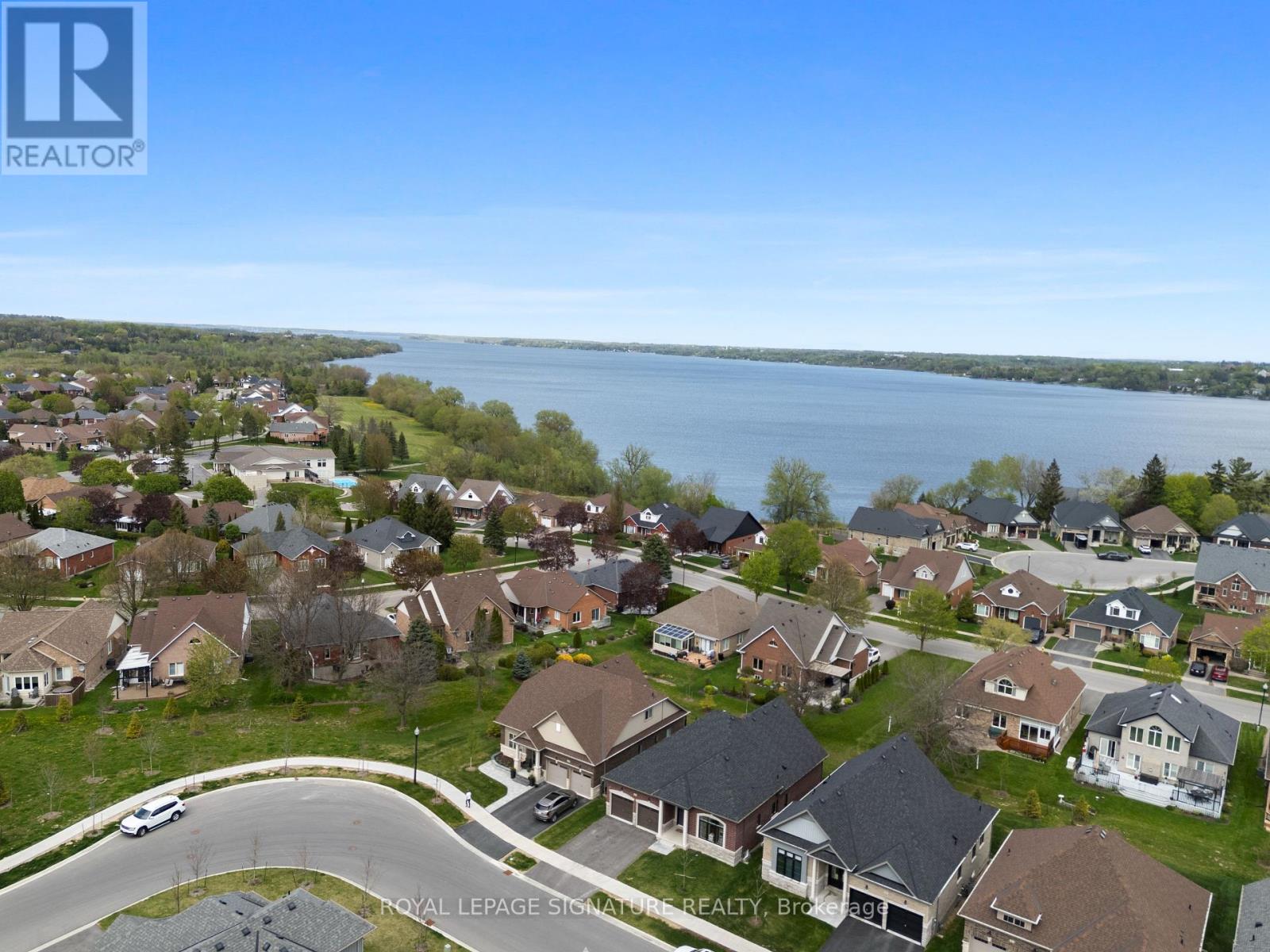 Property at 85 HOLTBY COURT image 3