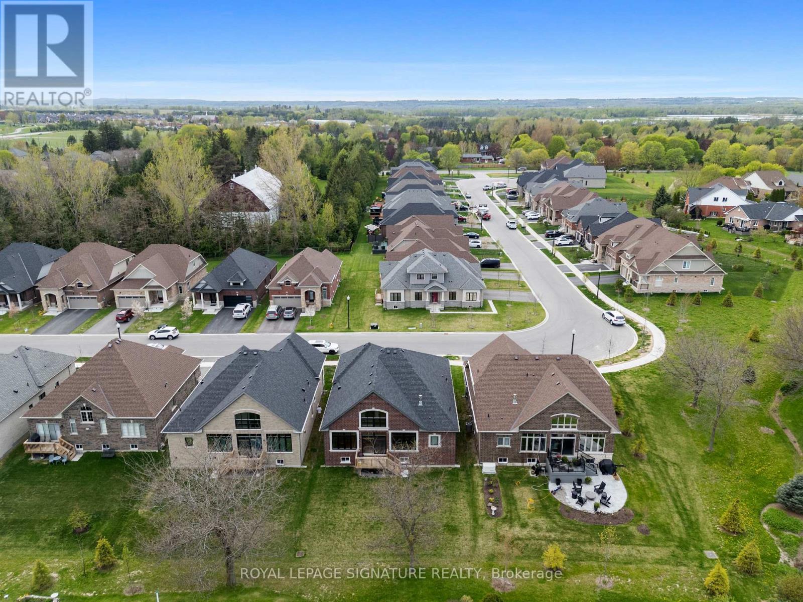 Property at 85 HOLTBY COURT image 4